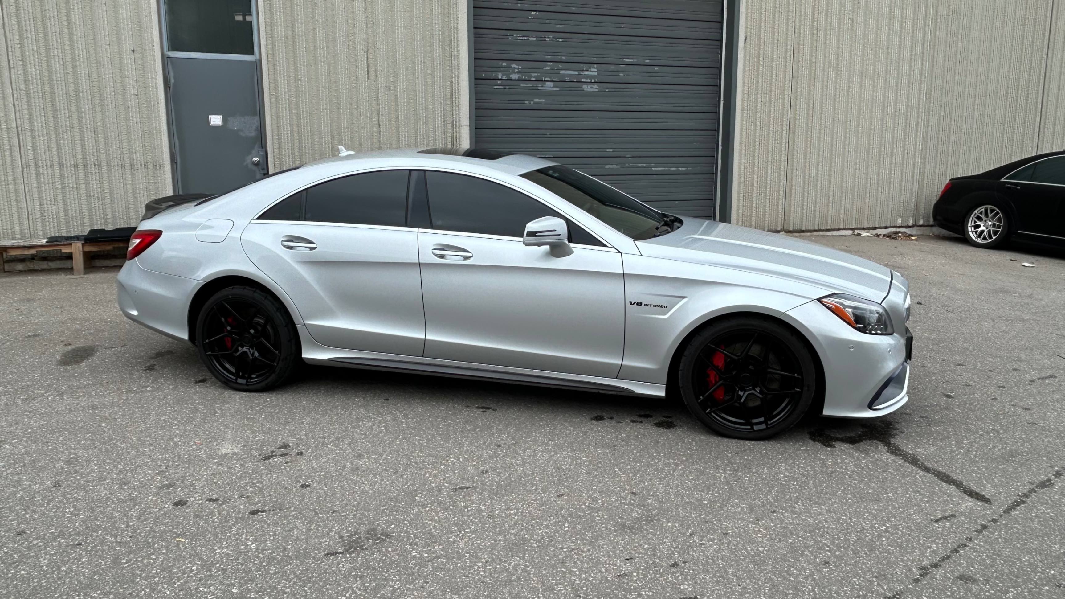 Снимка 3 от търг – 2015 MERCEDES-BENZ CLS-CLASS CLS 63 AMG S-MODEL с VIN WDDLJ7GB1FA142909