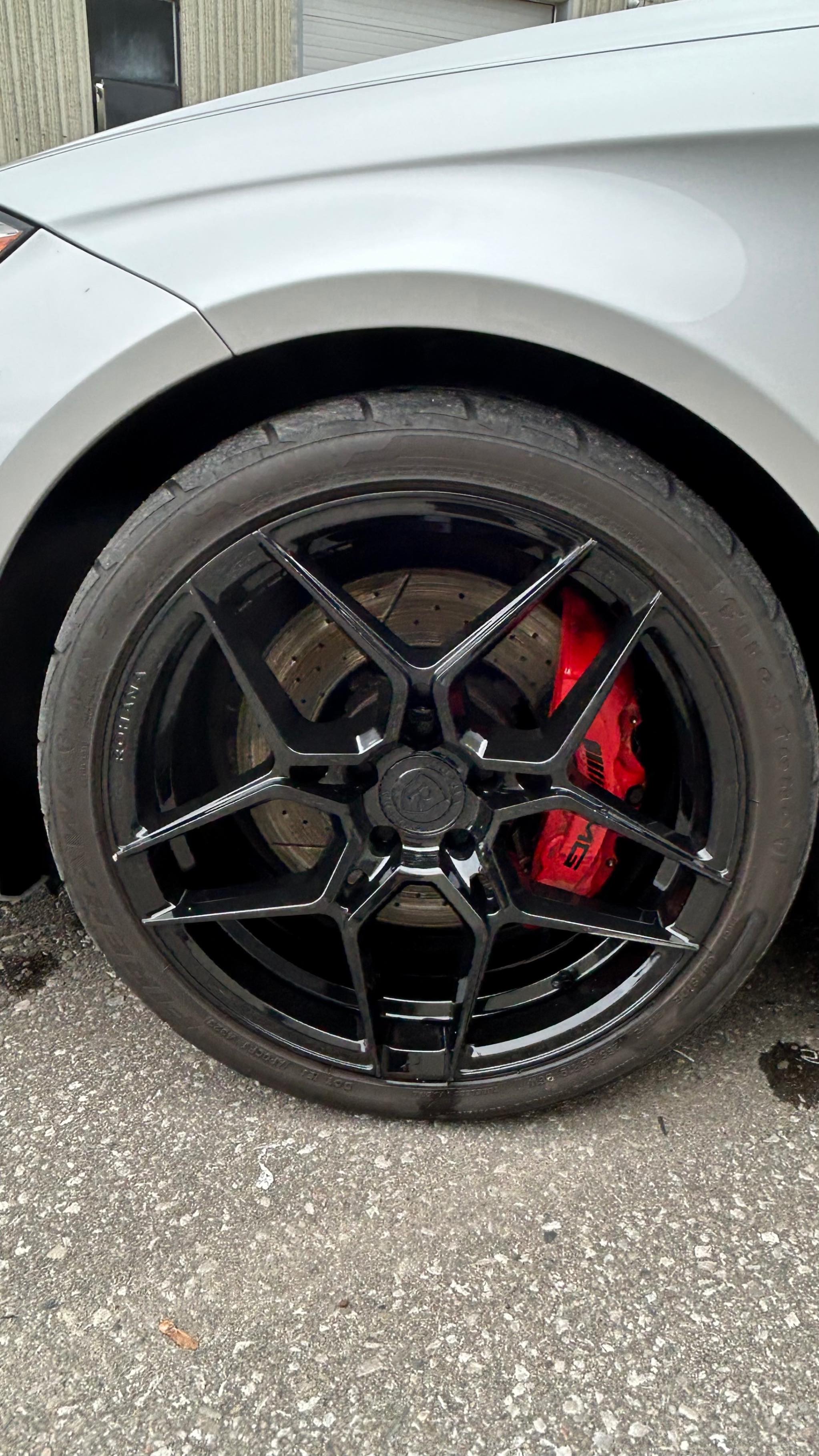 Снимка 7 от търг – 2015 MERCEDES-BENZ CLS-CLASS CLS 63 AMG S-MODEL с VIN WDDLJ7GB1FA142909