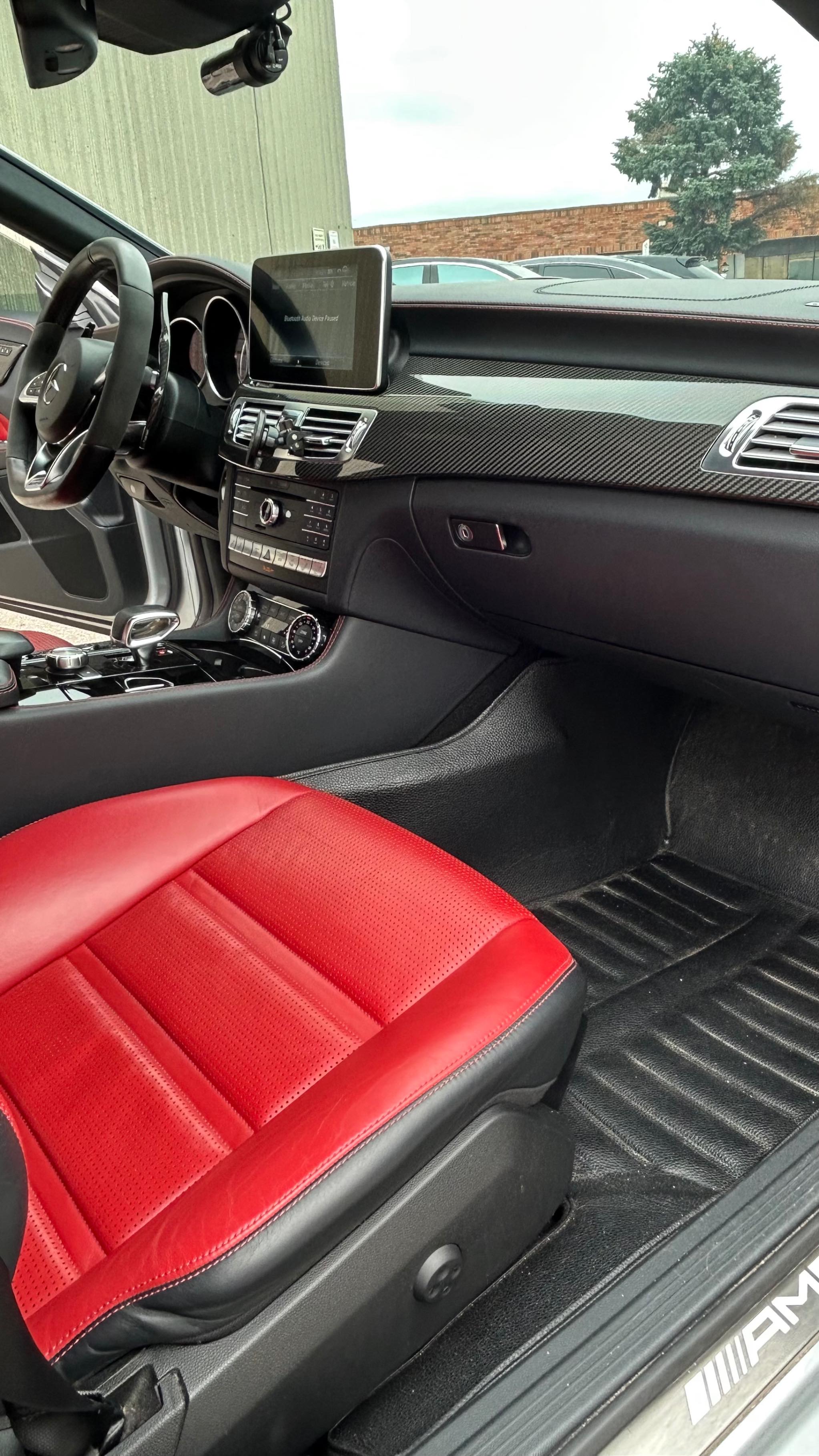 Снимка 12 от търг – 2015 MERCEDES-BENZ CLS-CLASS CLS 63 AMG S-MODEL с VIN WDDLJ7GB1FA142909