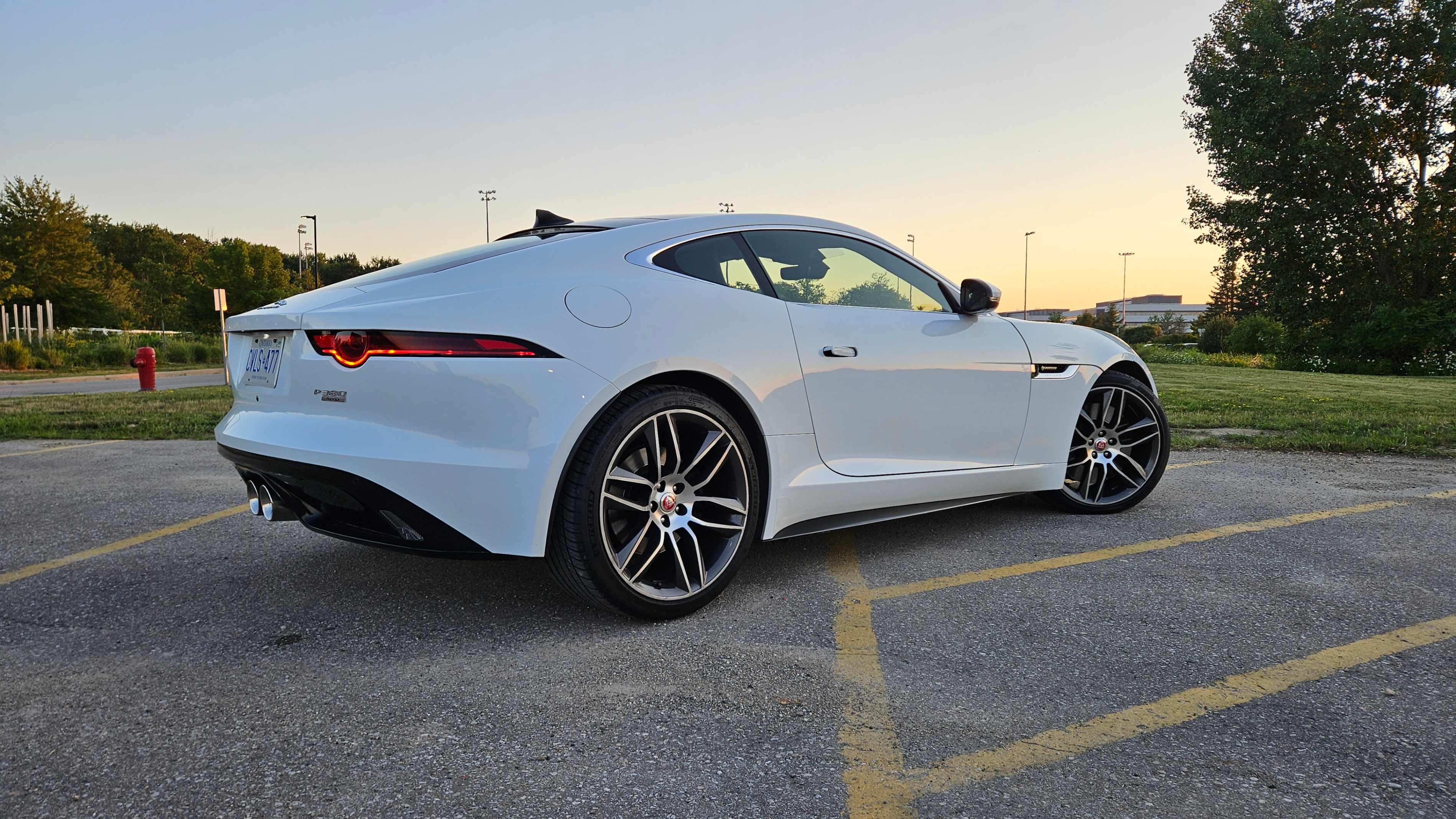 Снимка 11 от търг – 2020 JAGUAR F-TYPE COUPE AUTO AWD с VIN SAJD81FV3LCK67978
