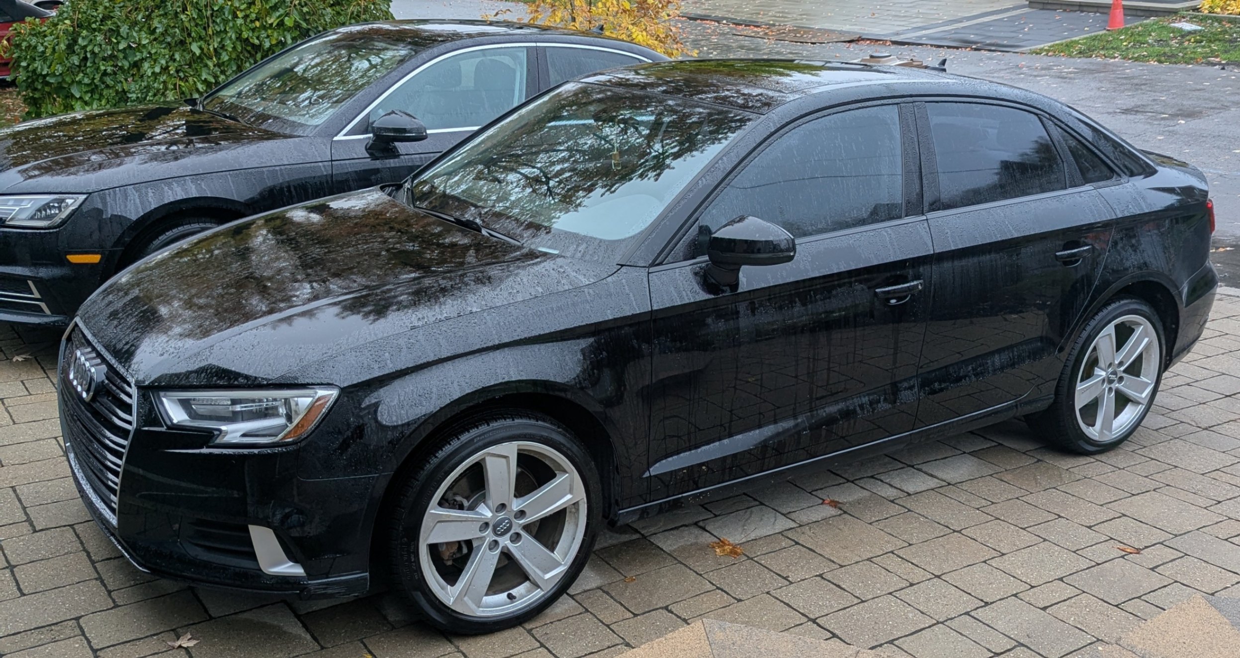 Снимка 4 от търг – 2017 AUDI A3 2.0T KOMFORT с VIN WAUB8GFF3H1053980