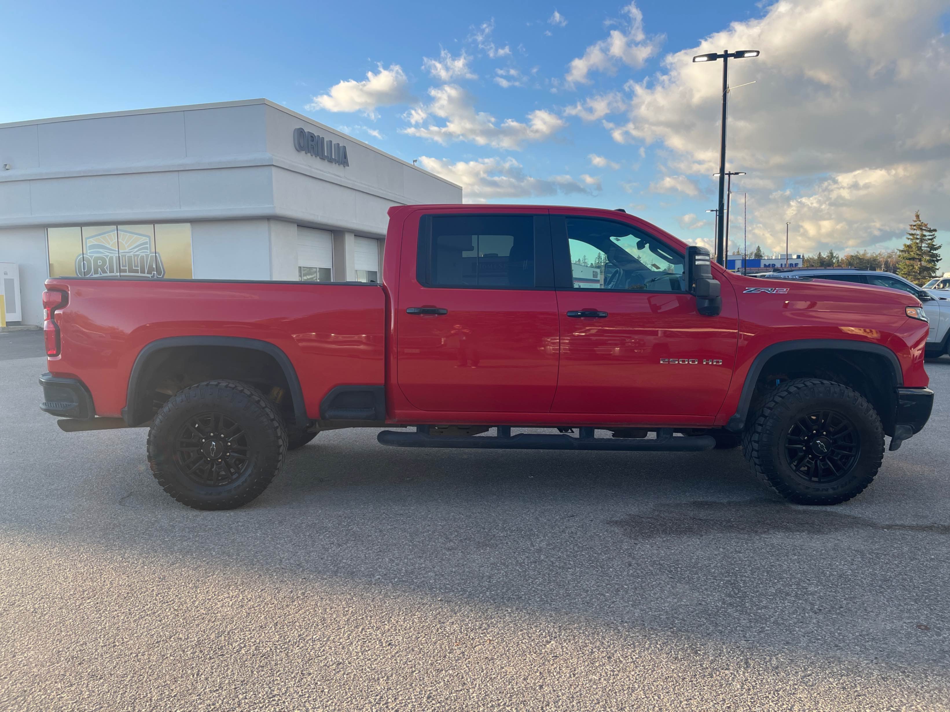 Снимка 3 от търг – 2024 CHEVROLET SILVERADO 2500HD ZR2 с VIN 1GC4YYE76RF301719