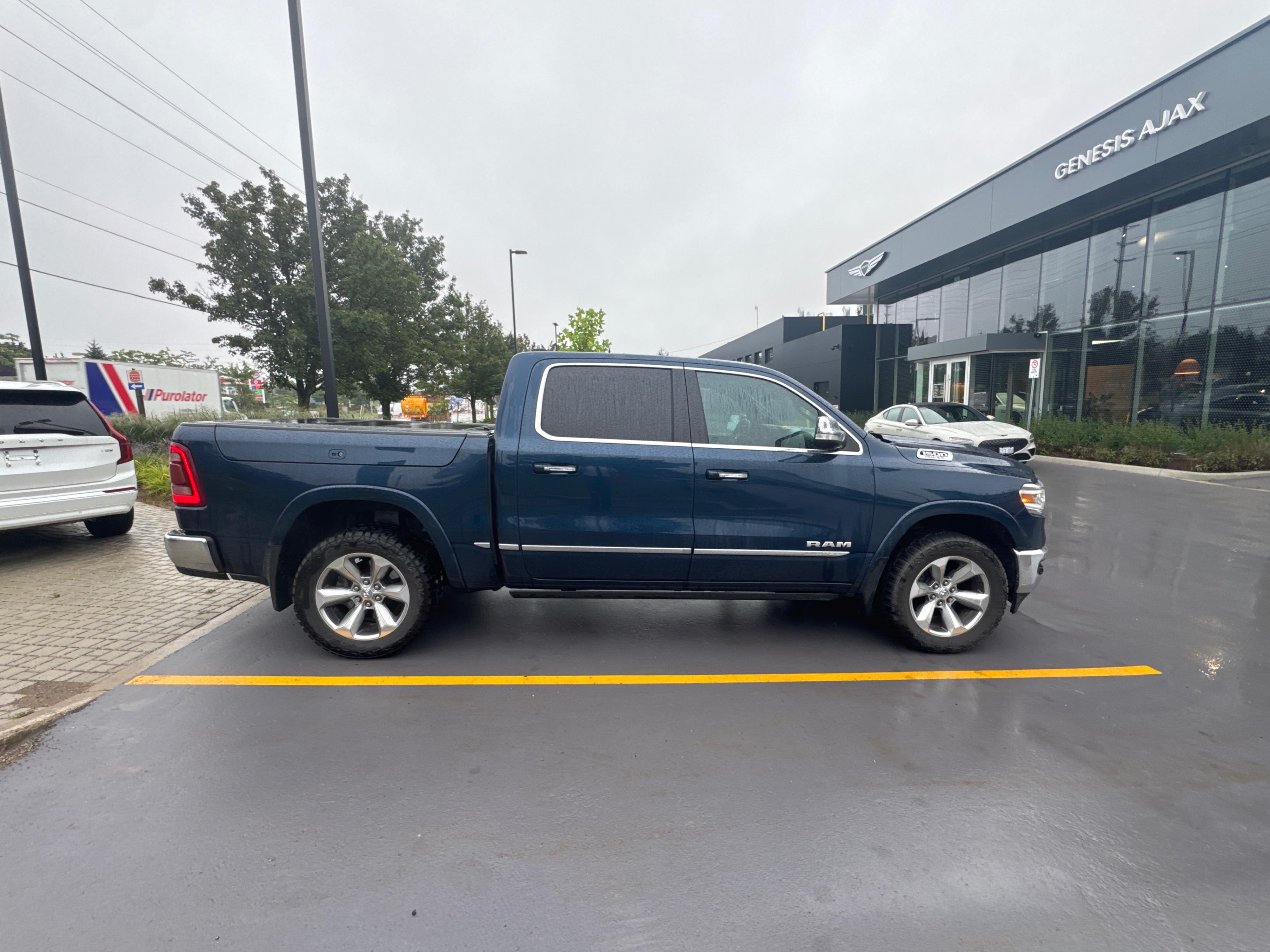 Photo 3 from auction – 2020 RAM 1500 LIMITED with VIN 1C6SRFHT6LN320034
