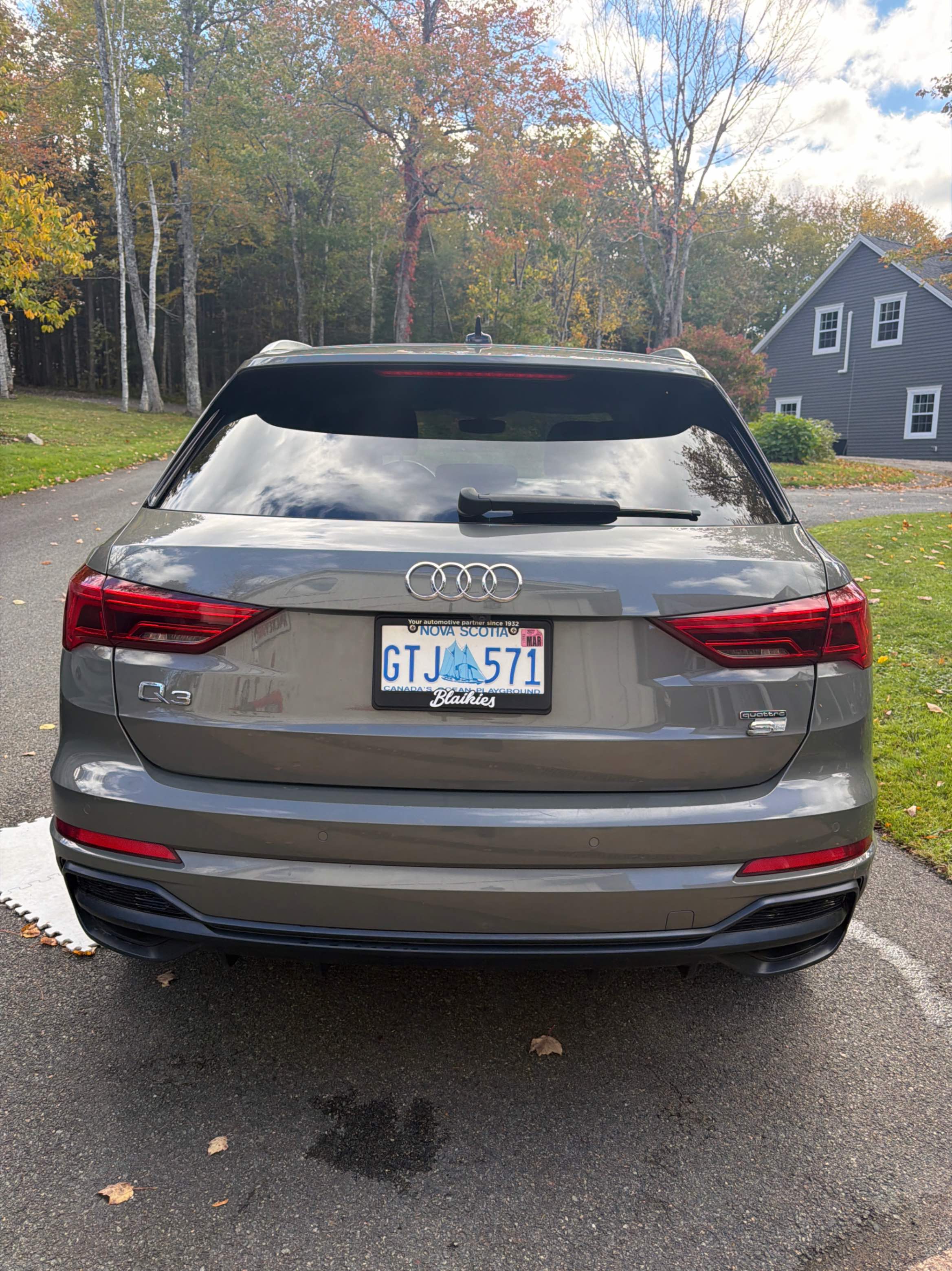 Снимка 4 от търг – 2021 AUDI Q3 TECHNIK с VIN WA1FECF37M1038379