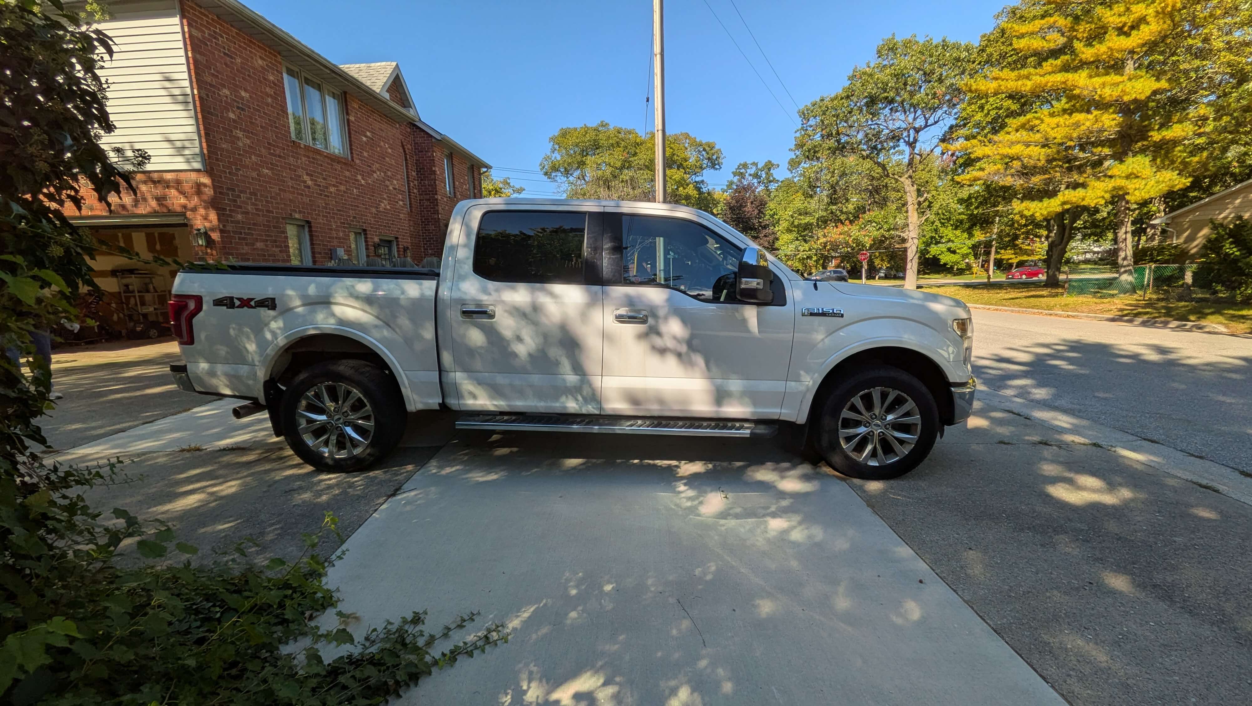 Photo 3 from auction – 2016 FORD F-150 4WD SUPERCREW with VIN 1FTEW1EF5GFB16339