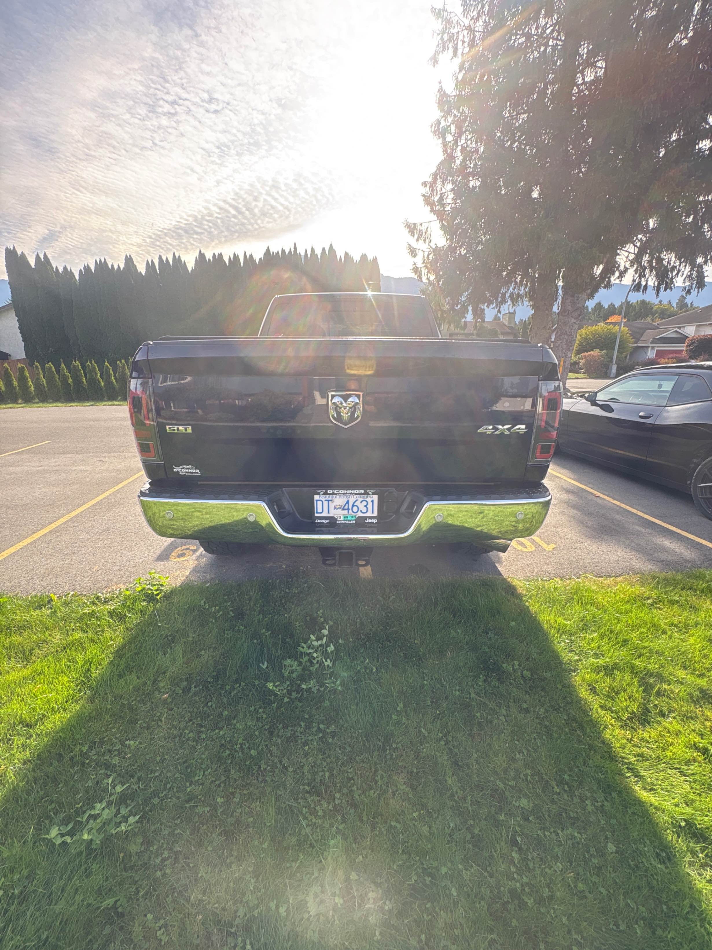 Photo 4 from auction – 2016 RAM 3500 SLT with VIN 3C63R3DL1GG354115