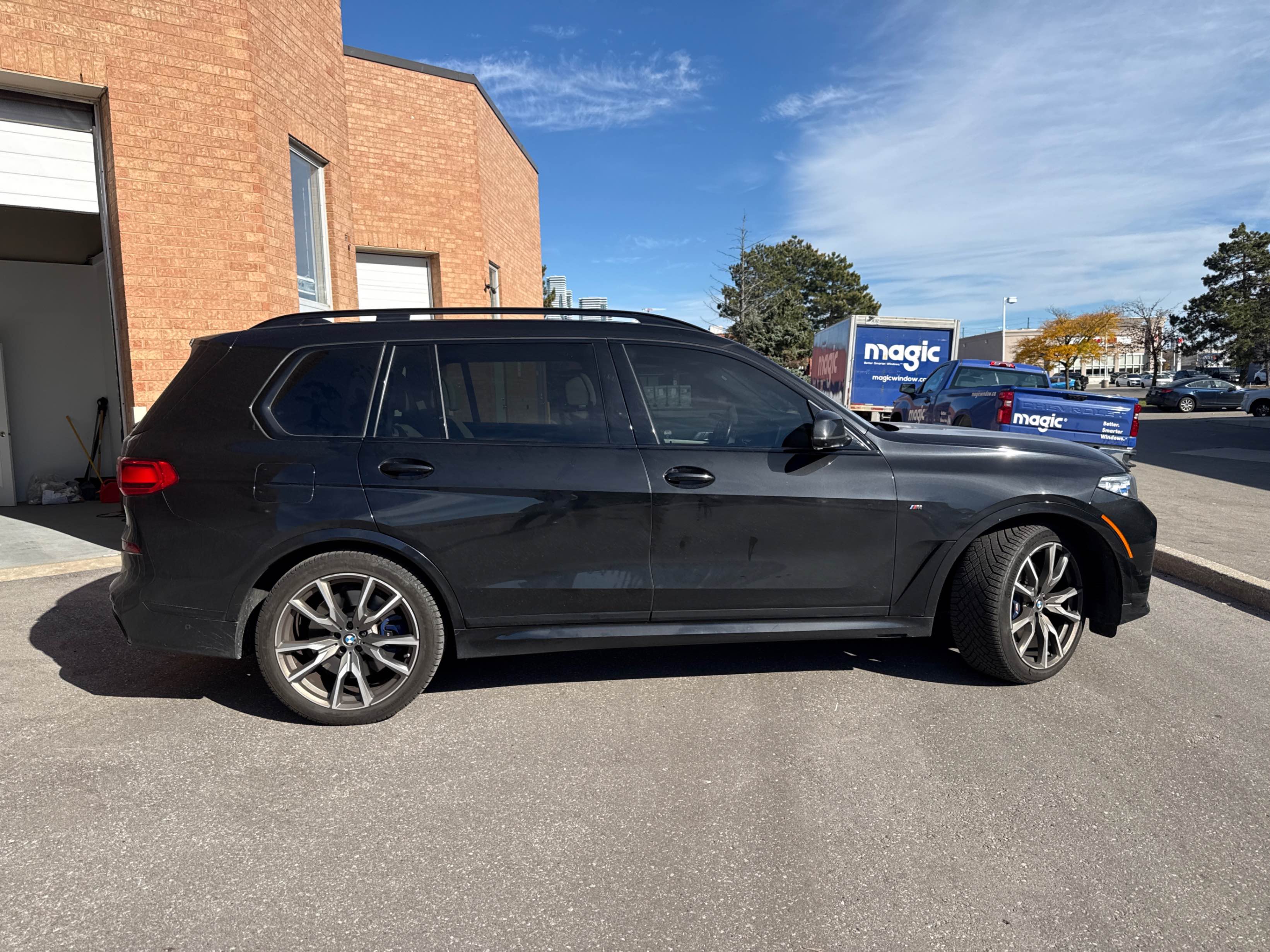 Снимка 2 от търг – 2022 BMW X7 M50I с VIN 5UXCX6C03N9K34769