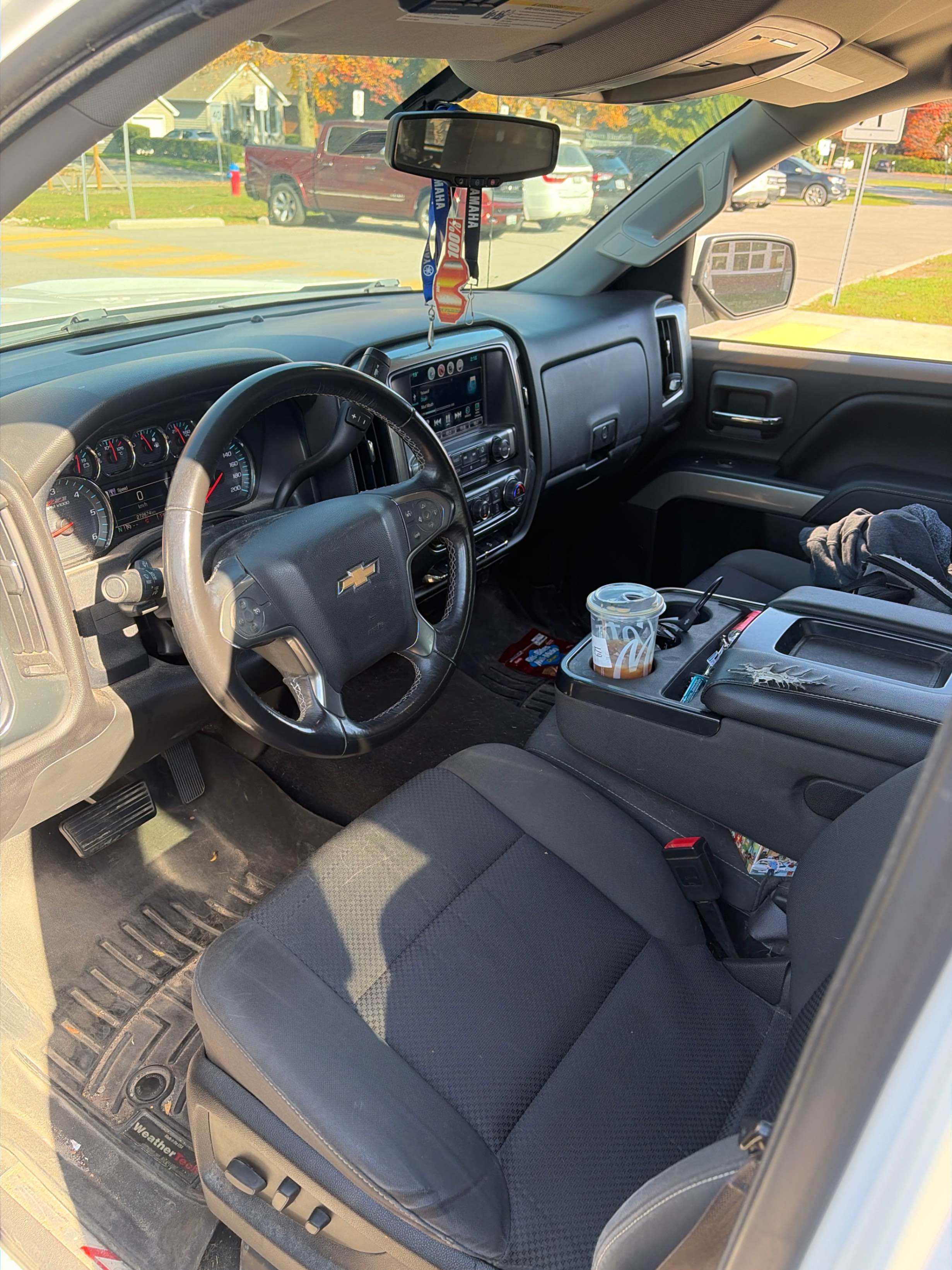 Снимка 5 от търг – 2016 CHEVROLET SILVERADO 1500 LT с VIN 3GCUKREC3GG298956
