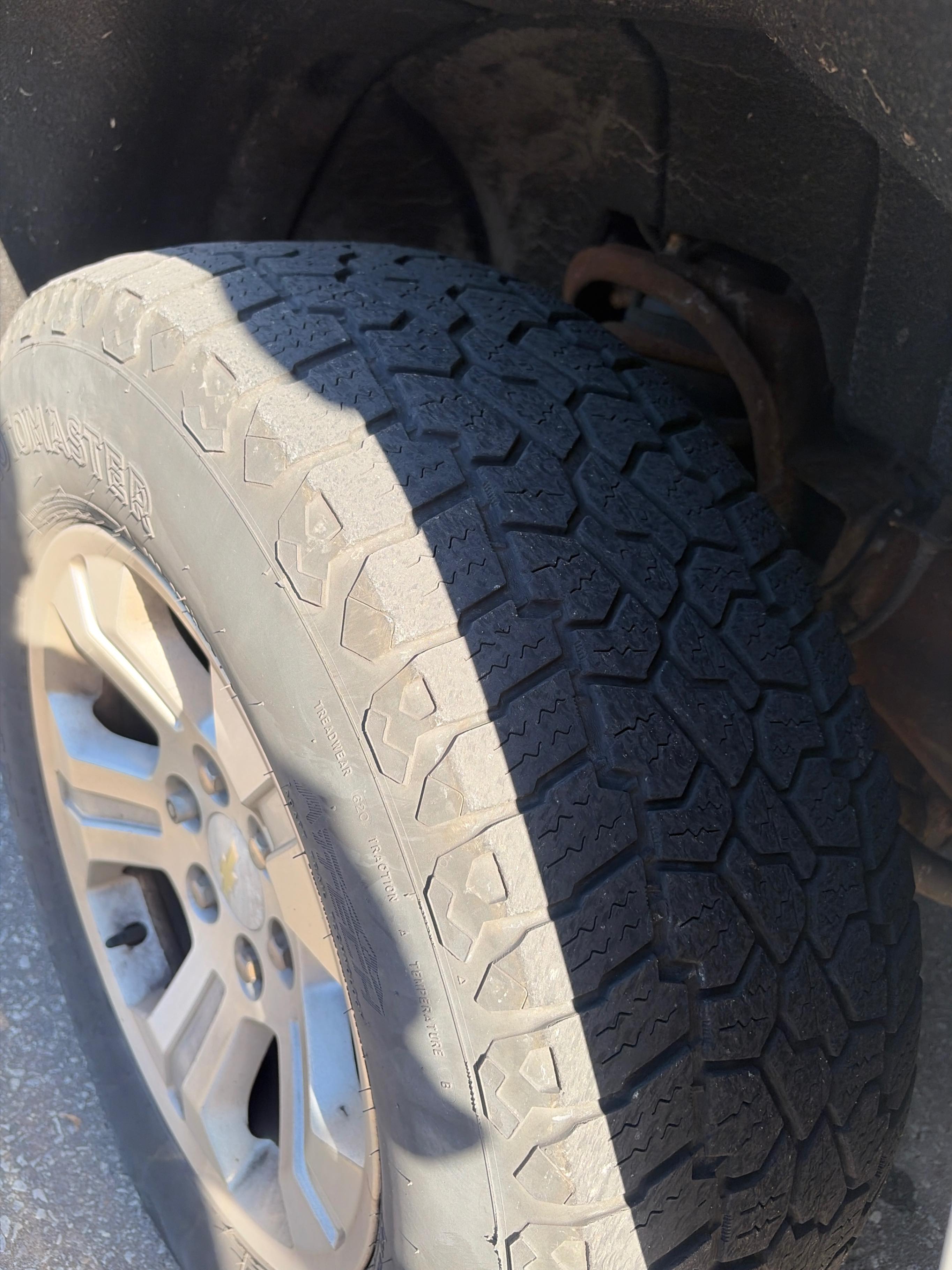 Снимка 7 от търг – 2016 CHEVROLET SILVERADO 1500 LT с VIN 3GCUKREC3GG298956