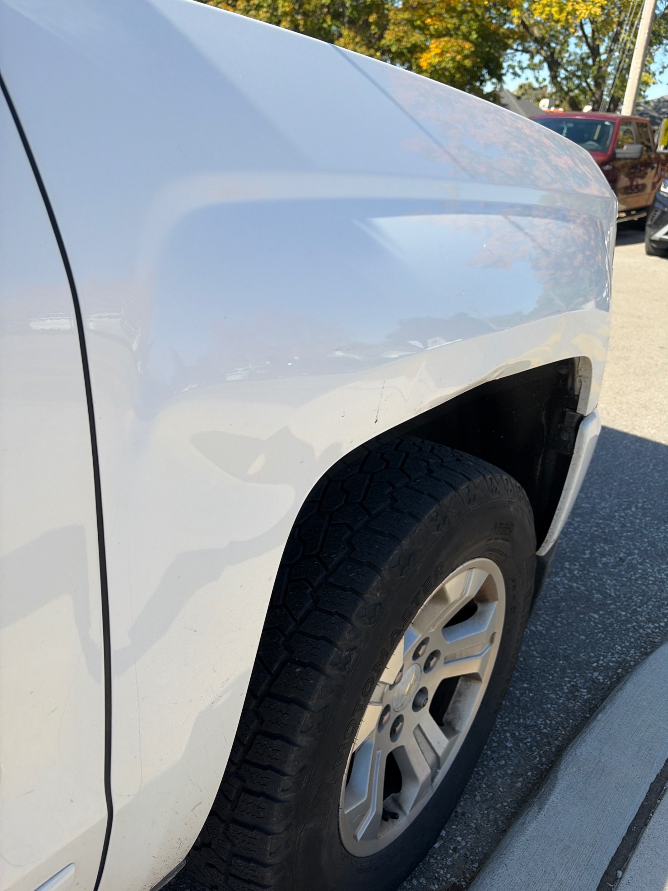 Снимка 14 от търг – 2016 CHEVROLET SILVERADO 1500 LT с VIN 3GCUKREC3GG298956