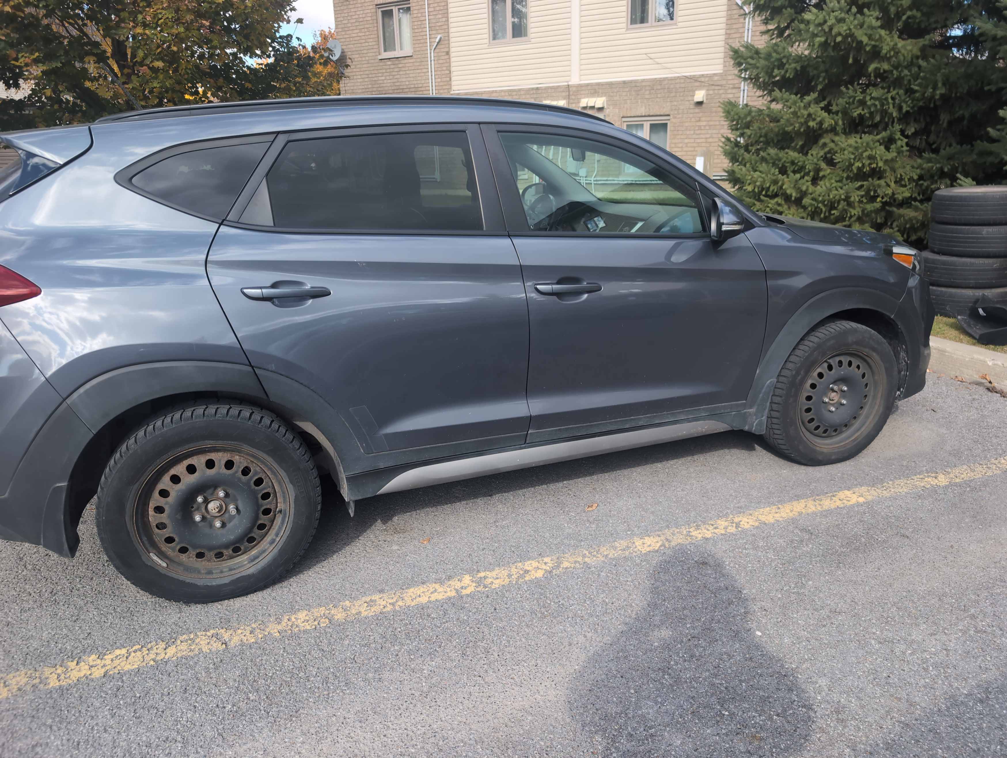 Снимка 3 от търг – 2017 HYUNDAI TUCSON SE с VIN KM8J3CA47HU316476