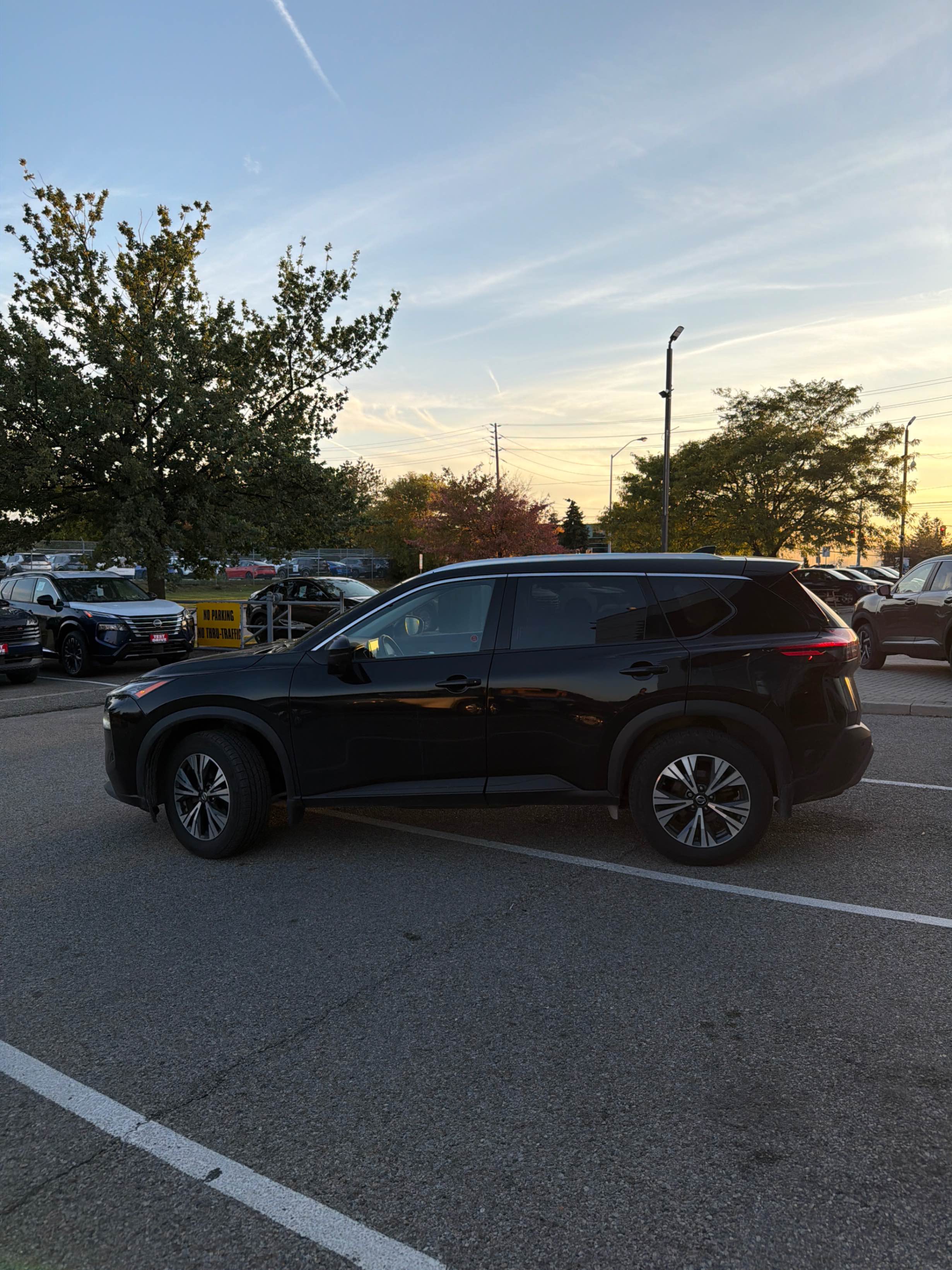 Photo 2 from auction – 2021 NISSAN ROGUE SV with VIN 5N1AT3BB0MC804844
