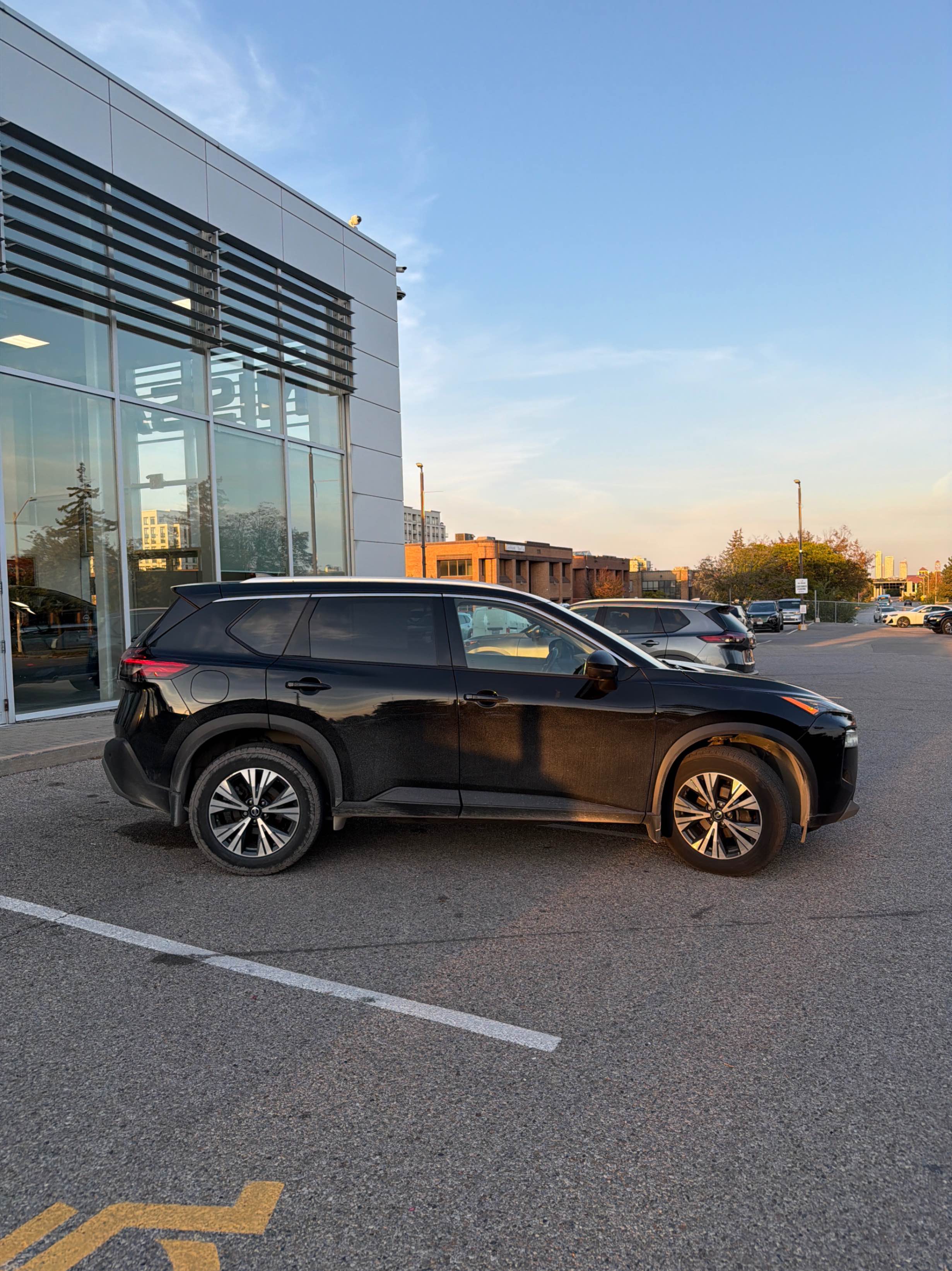 Photo 3 from auction – 2021 NISSAN ROGUE SV with VIN 5N1AT3BB0MC804844