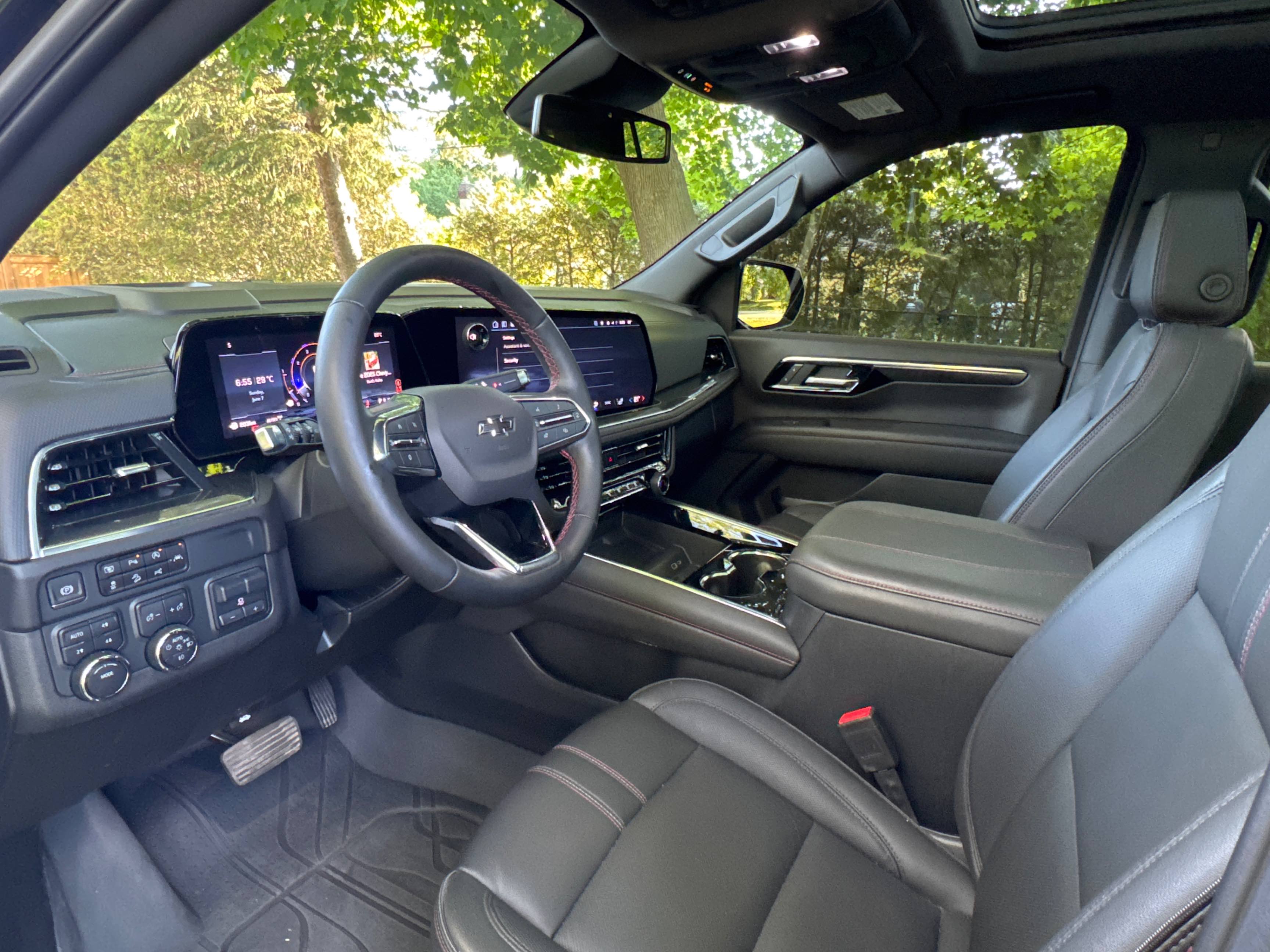Снимка 5 от търг – 2025 CHEVROLET TAHOE RST с VIN 1GNS6RRDXSR109363