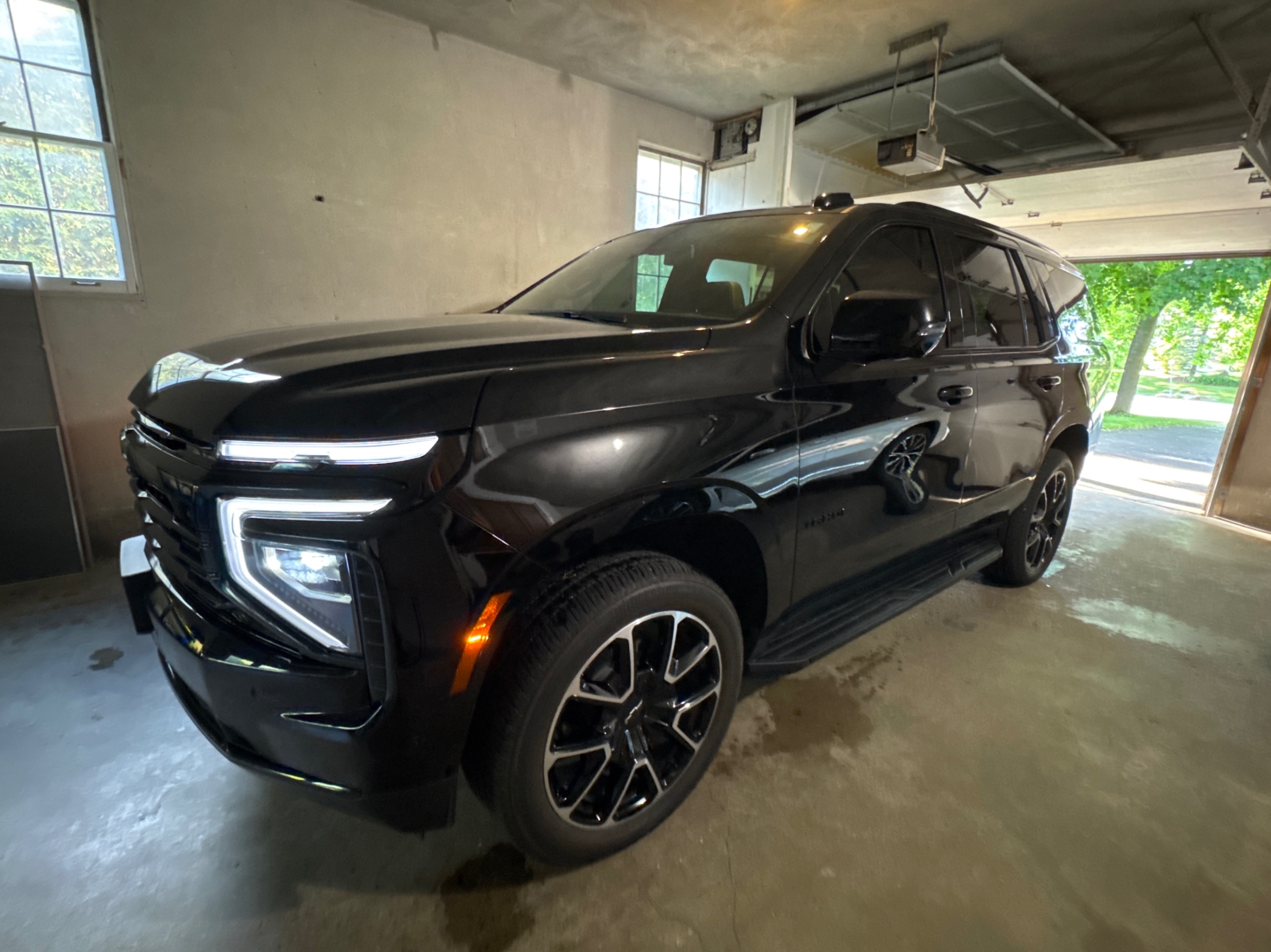 Снимка 24 от търг – 2025 CHEVROLET TAHOE RST с VIN 1GNS6RRDXSR109363