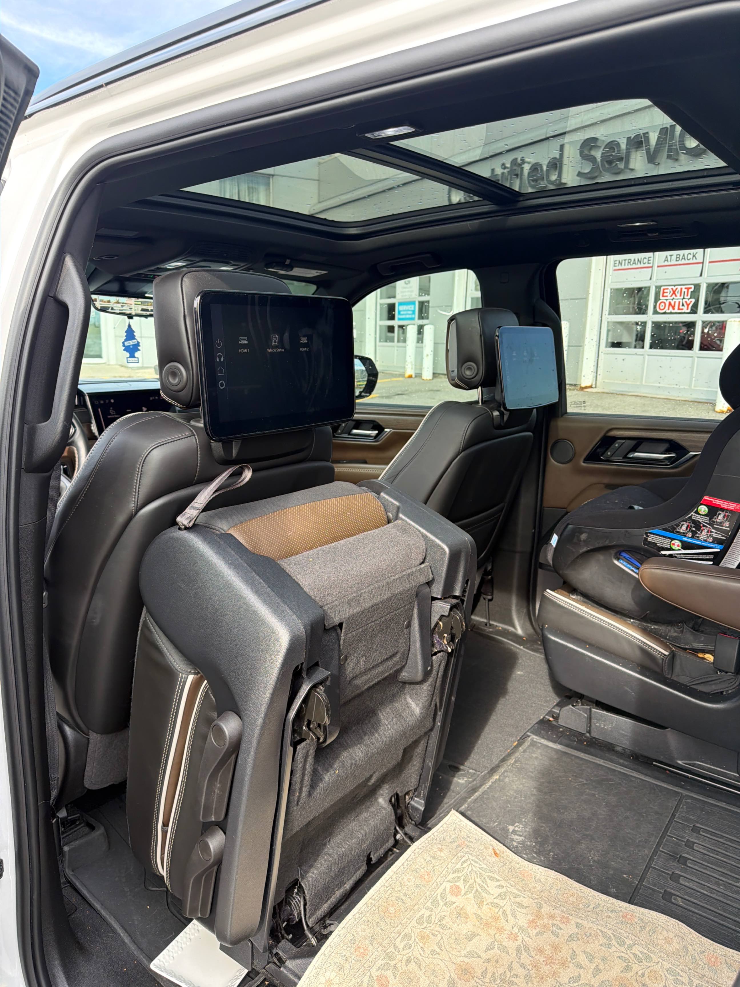 Снимка 12 от търг – 2025 GMC YUKON XL DENALI ULTIMATE с VIN 1GKS2KRL3SR117263