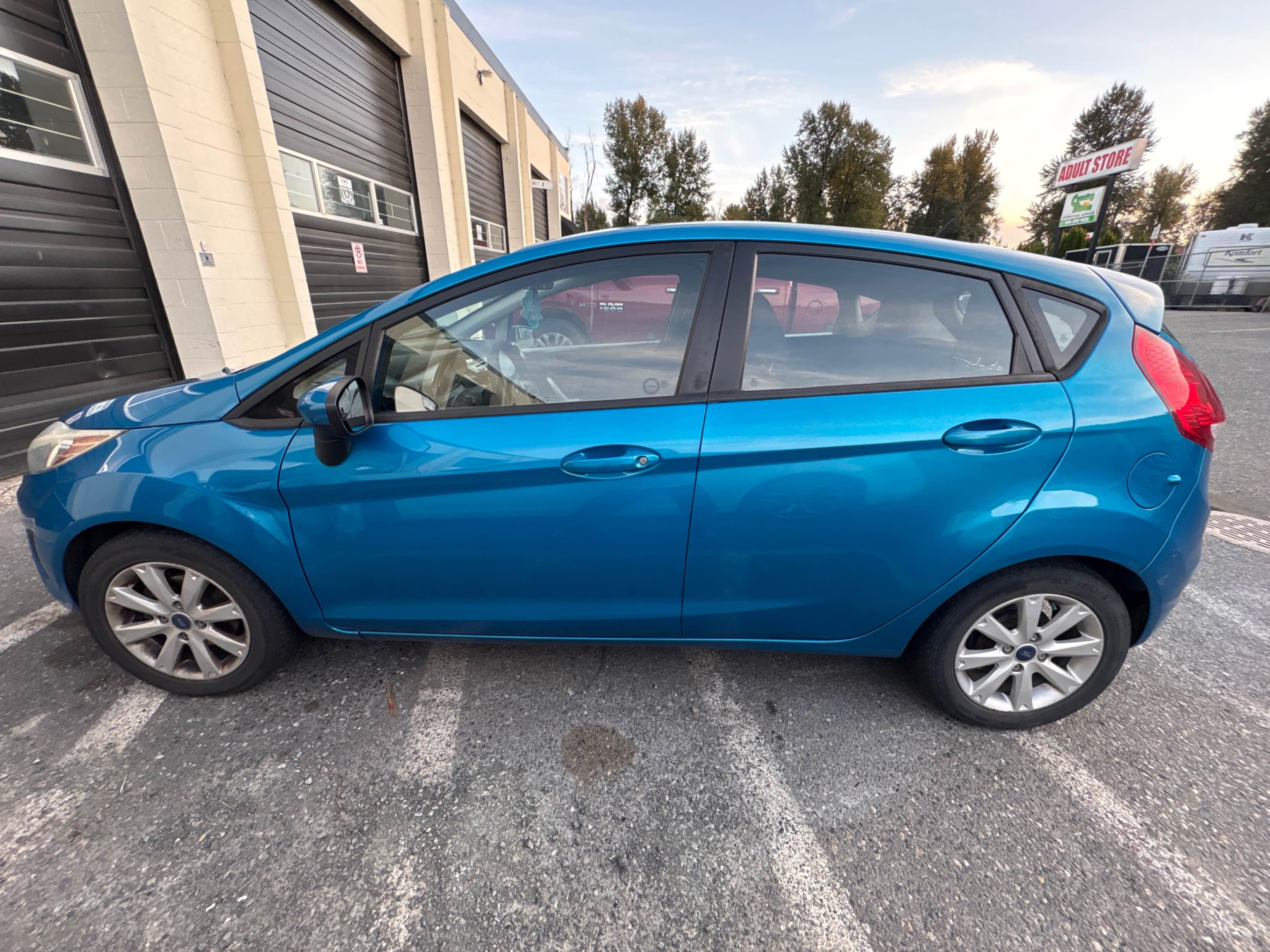 Photo 2 from auction – 2013 FORD FIESTA SE with VIN 3FADP4EJ4DM141667