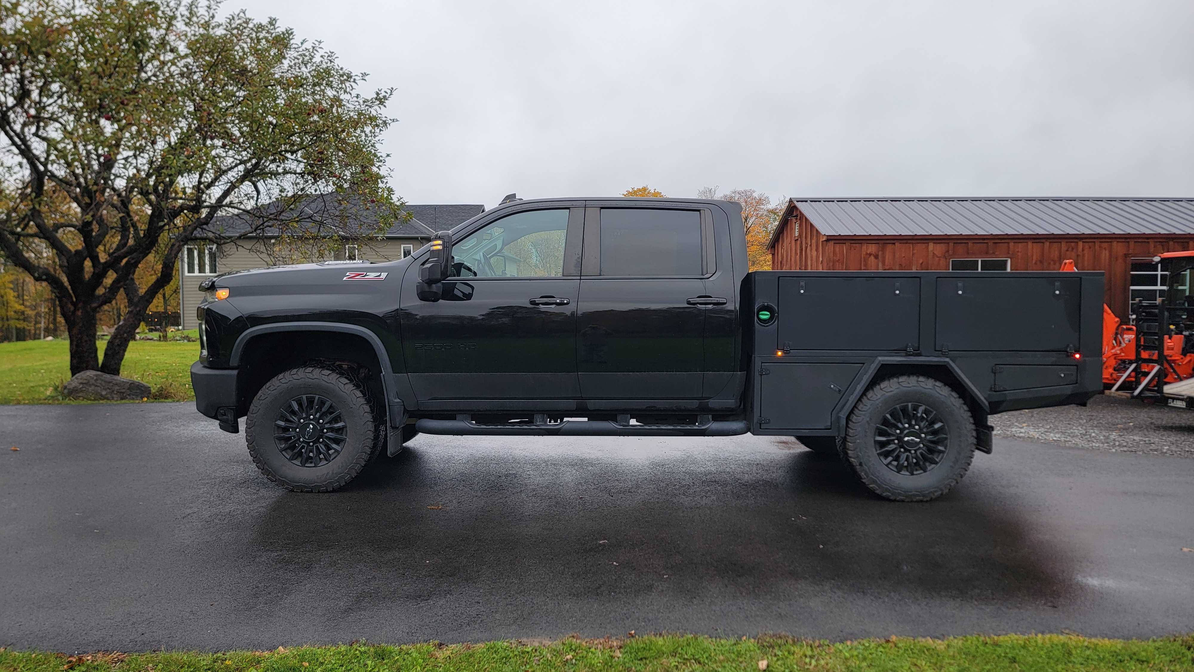 Снимка 2 от търг – 2021 CHEVROLET SILVERADO 2500HD LTZ с VIN 1GC4YPEY9MF239616