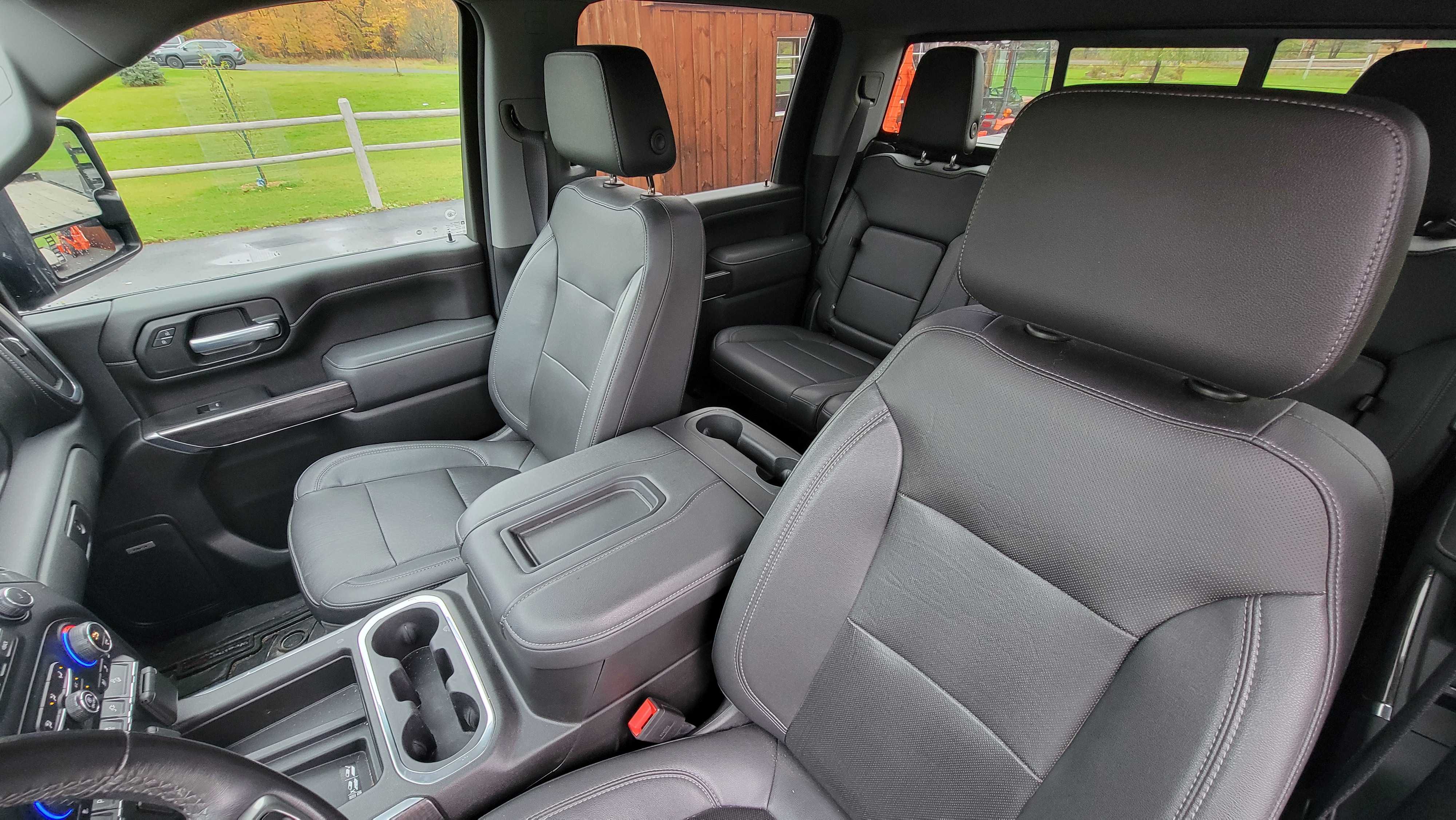 Снимка 12 от търг – 2021 CHEVROLET SILVERADO 2500HD LTZ с VIN 1GC4YPEY9MF239616