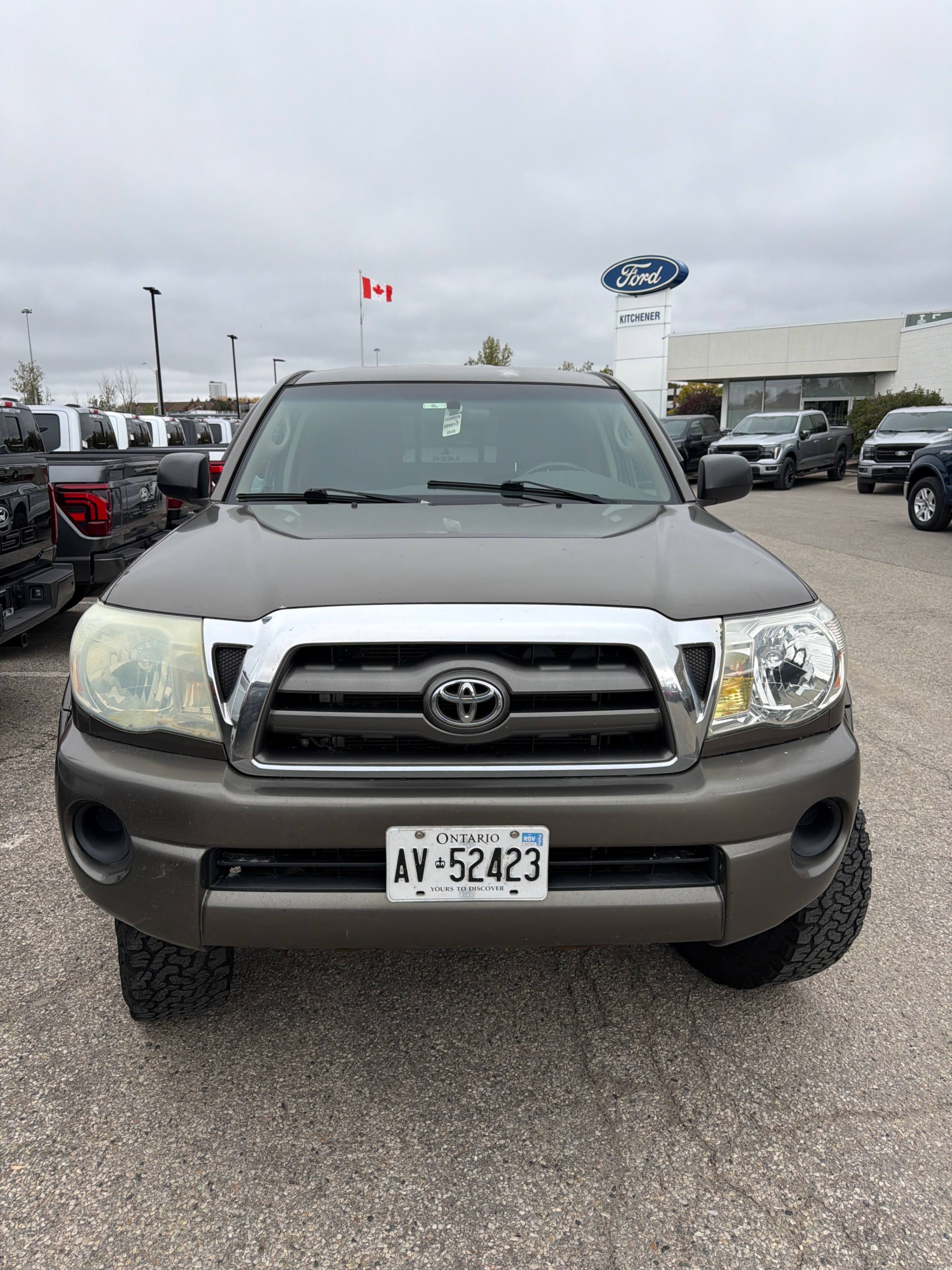 Снимка 6 от търг – 2009 TOYOTA TACOMA 4WD ACCESS CAB I4 MAN с VIN 5TEUX42NX9Z659732