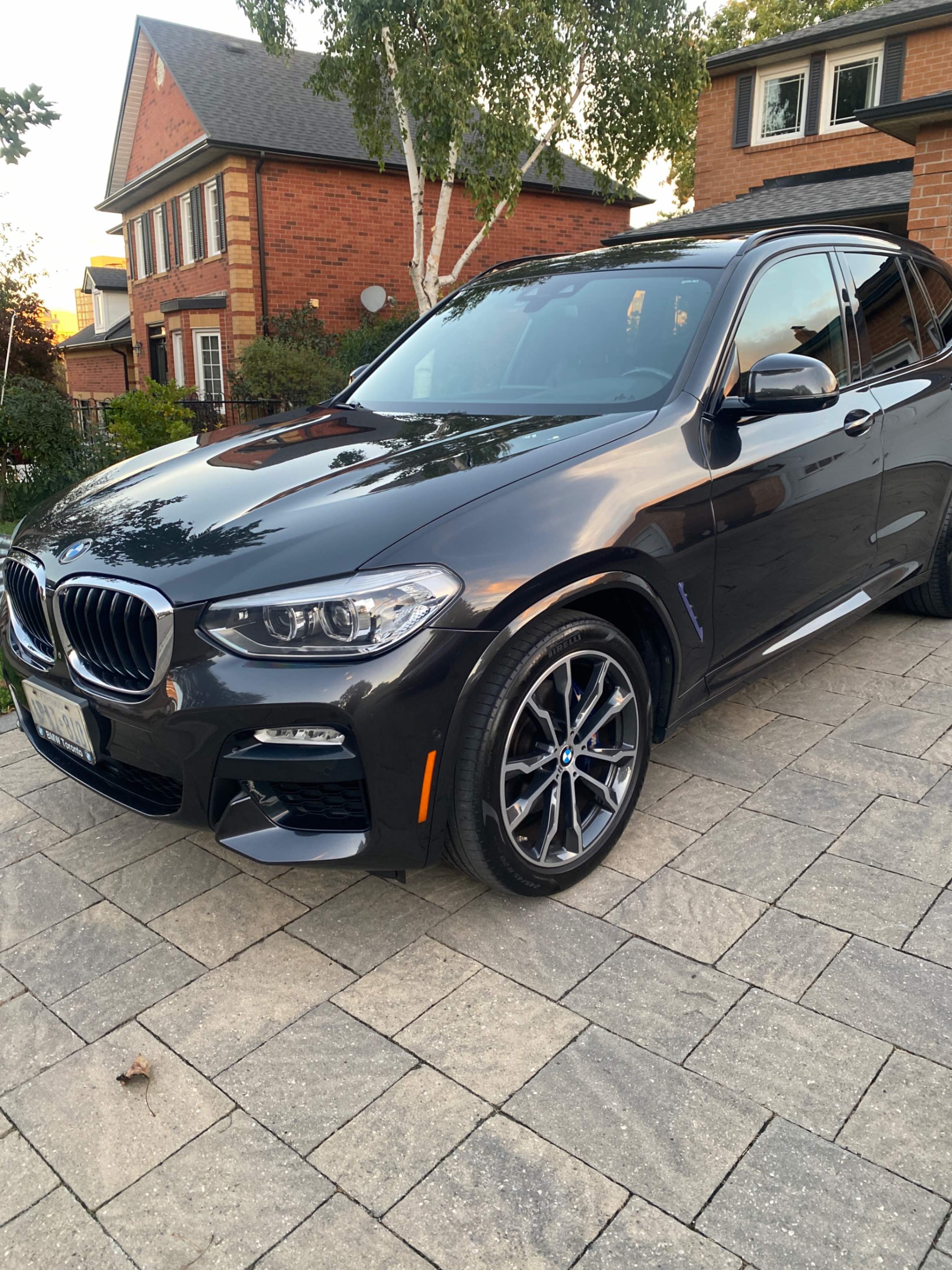 BMW X3 XDRIVE30I 2019 with VIN 5UXTR9C53KLR10207 - Photo from auction
