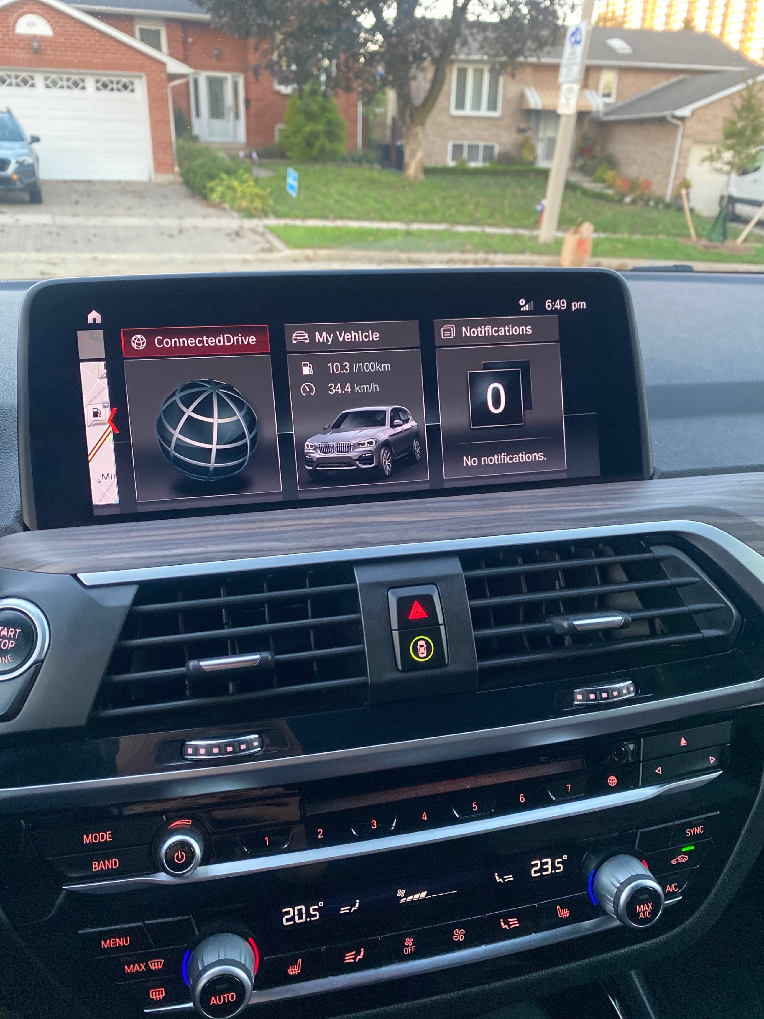 Photo 9 from auction – 2019 BMW X3 XDRIVE30I with VIN 5UXTR9C53KLR10207