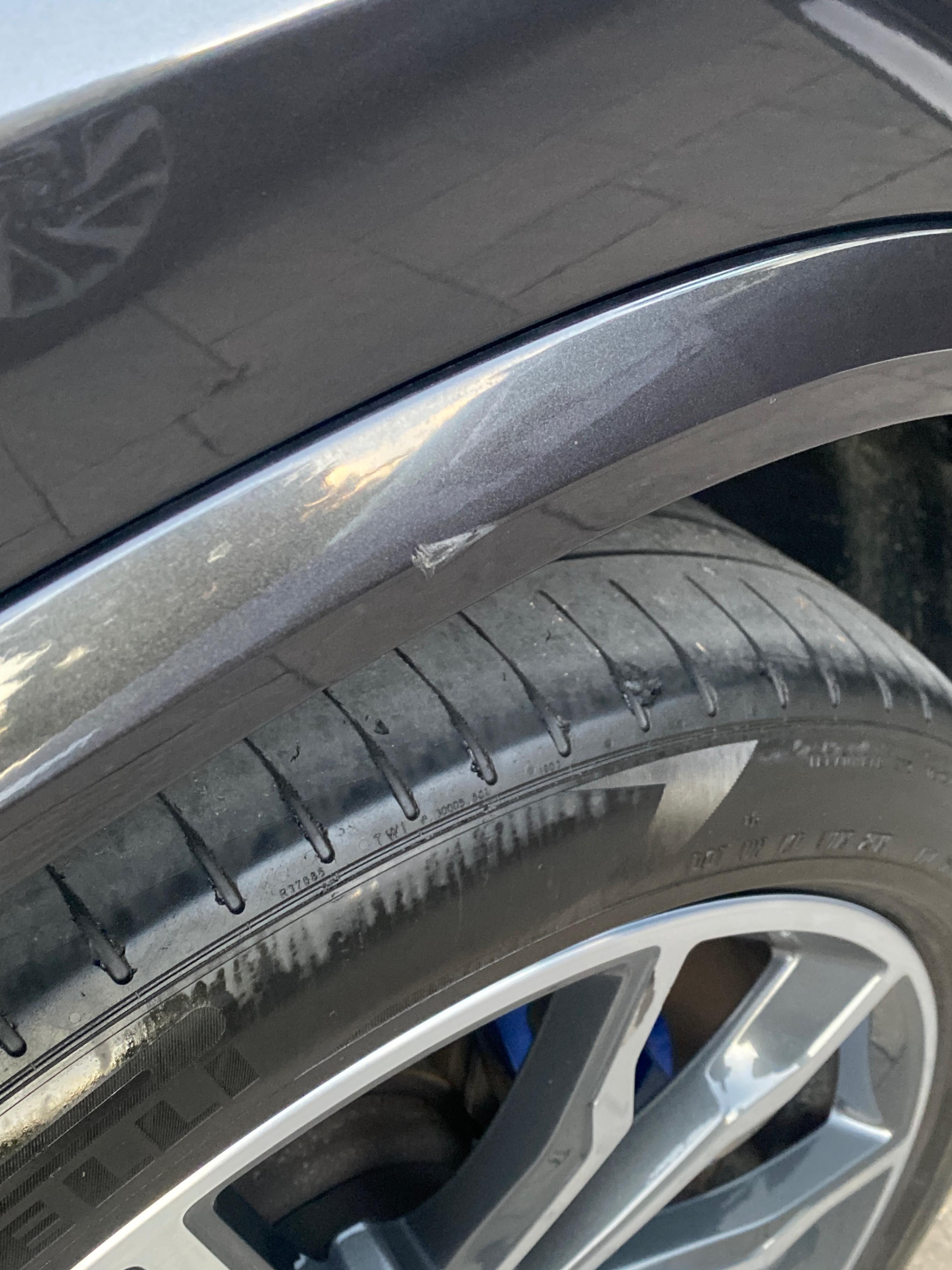 Photo 16 from auction – 2019 BMW X3 XDRIVE30I with VIN 5UXTR9C53KLR10207