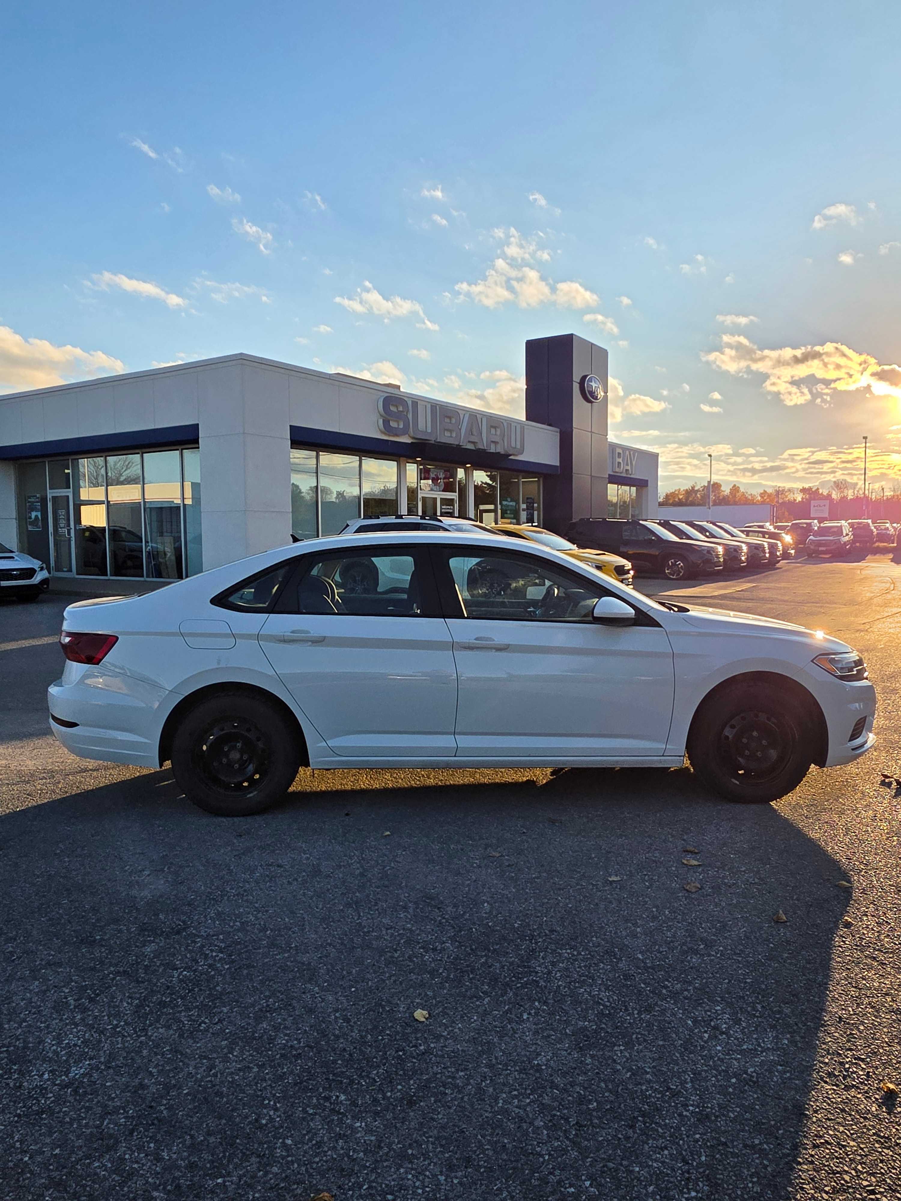 Снимка 3 от търг – 2021 VOLKSWAGEN JETTA COMFORTLINE с VIN 3VWC57BU5MM065773