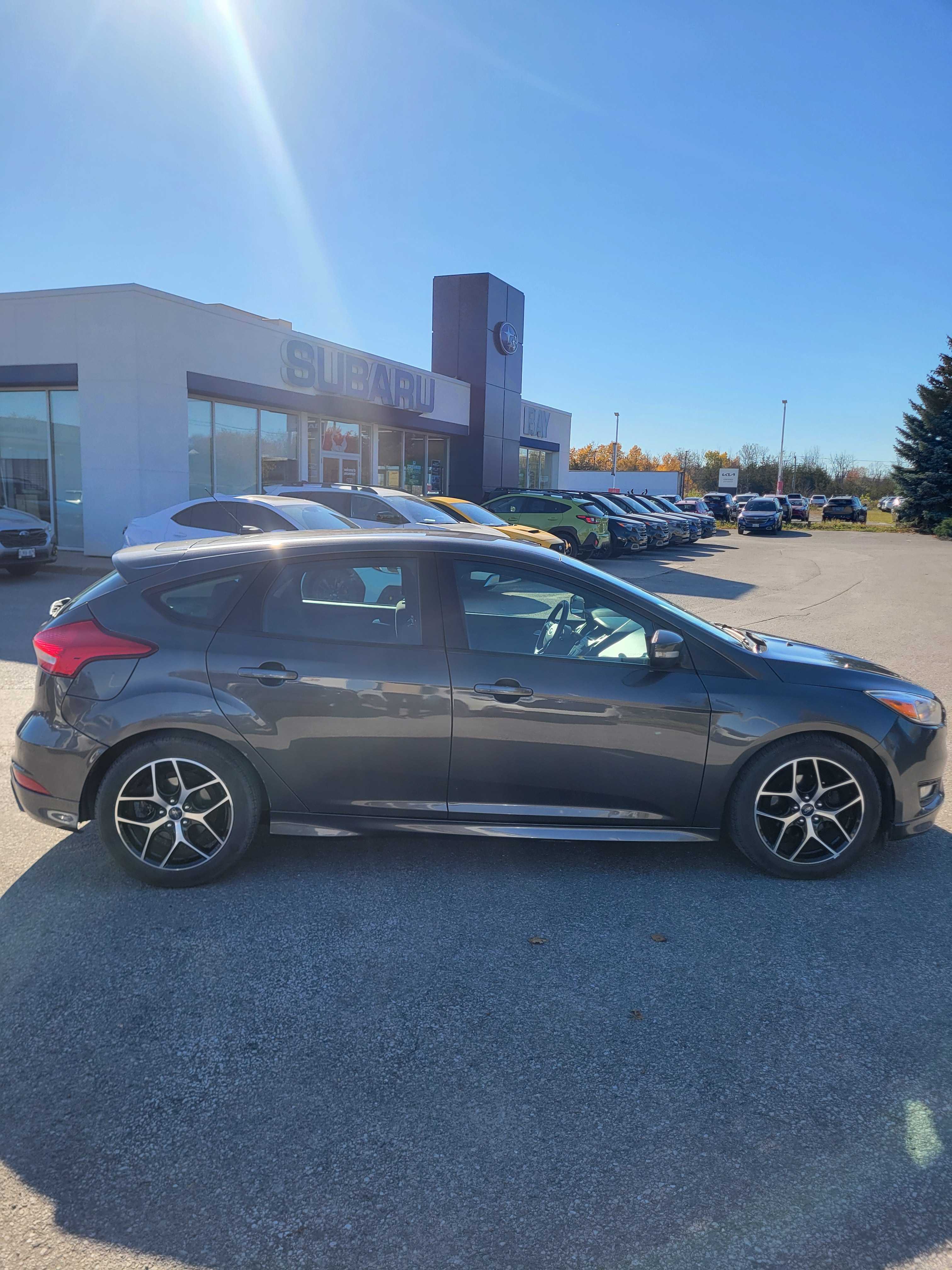 Снимка 3 от търг – 2016 FORD FOCUS SE с VIN 1FADP3K26GL291776