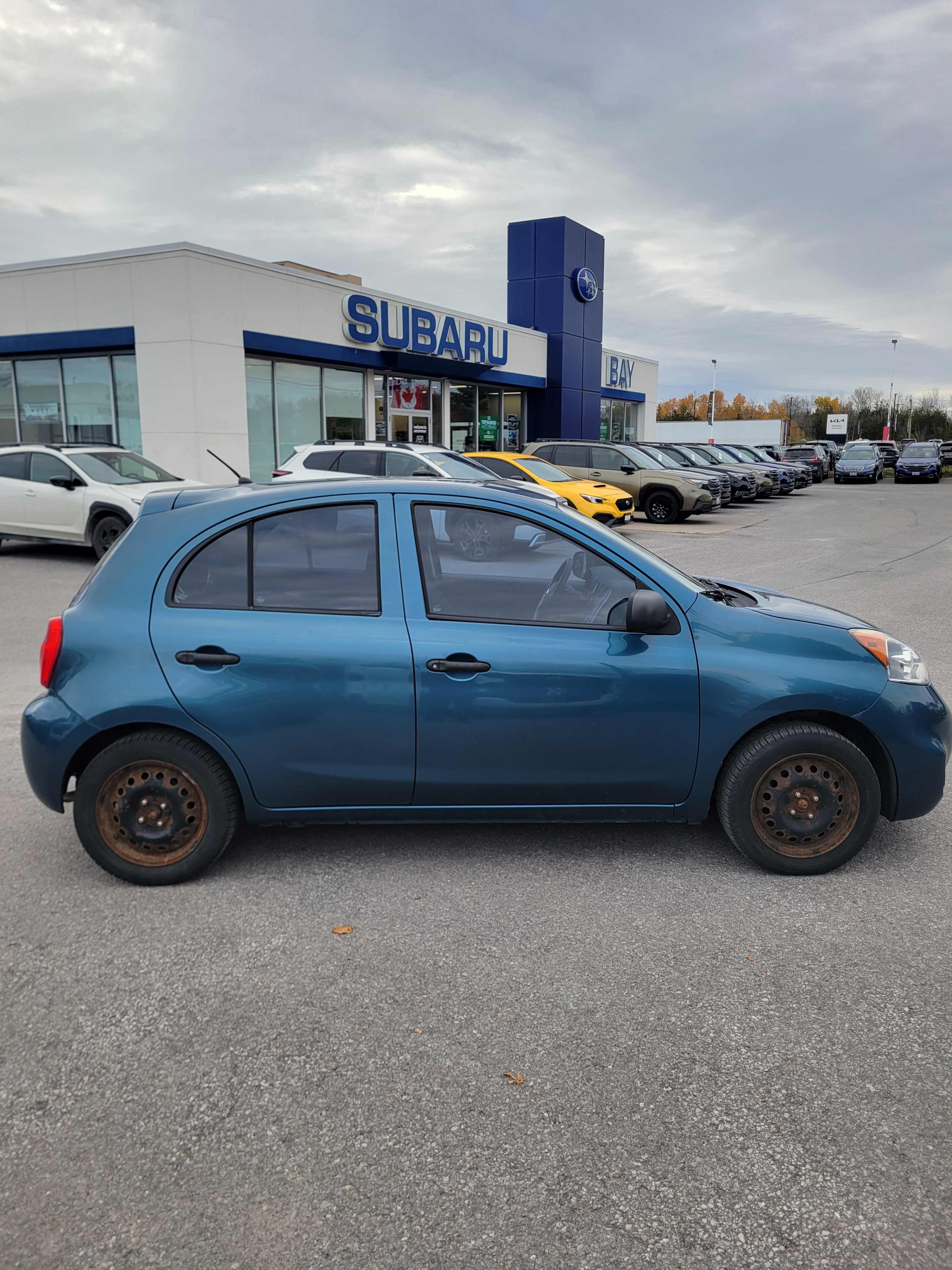 Снимка 3 от търг – 2015 NISSAN MICRA 4DR HB с VIN 3N1CK3CPXFL244318