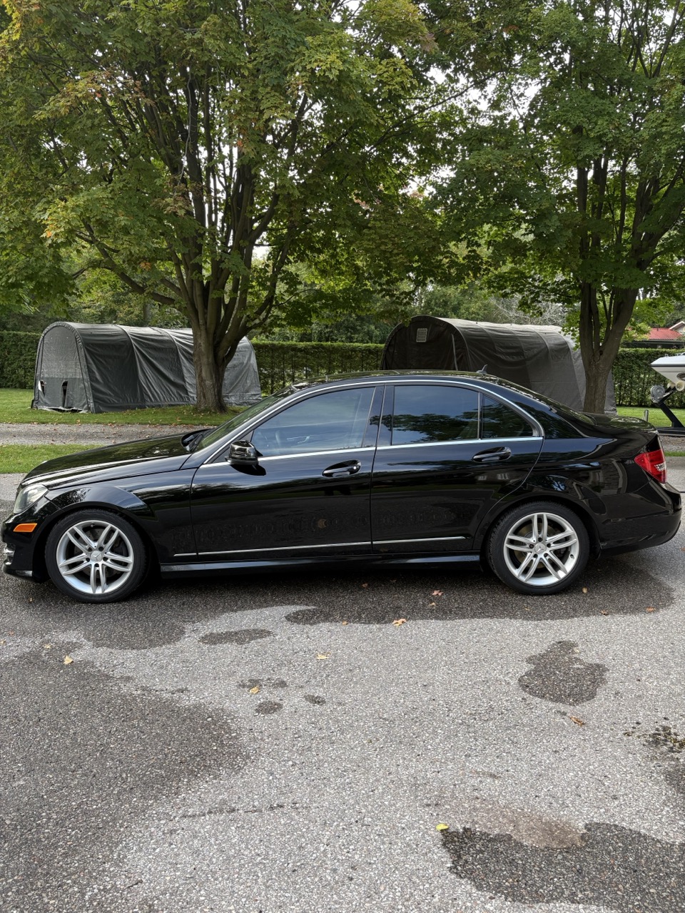 Photo 2 from auction – 2014 MERCEDES-BENZ C-CLASS C 300 with VIN WDDGF8AB8EA916847