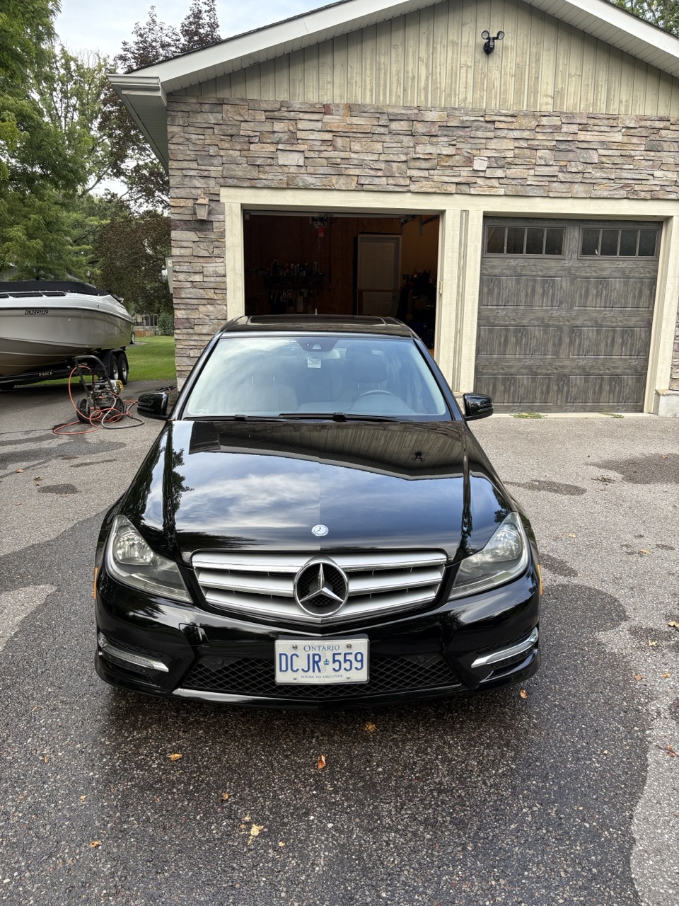 Photo 6 from auction – 2014 MERCEDES-BENZ C-CLASS C 300 with VIN WDDGF8AB8EA916847