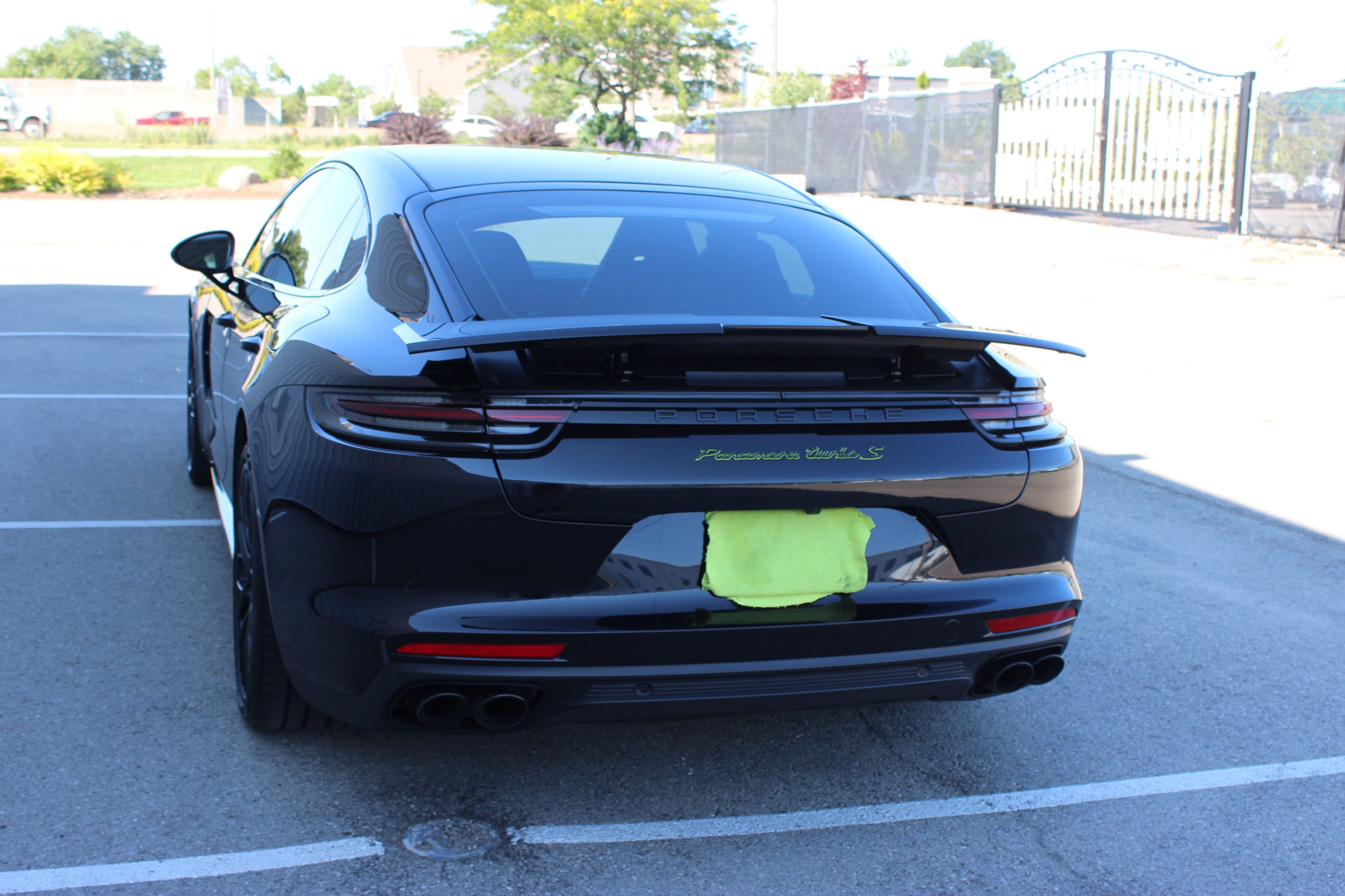 Снимка 4 от търг – 2019 PORSCHE PANAMERA TURBO S E-HYBRID AWD с VIN WP0AH2A77KL147292