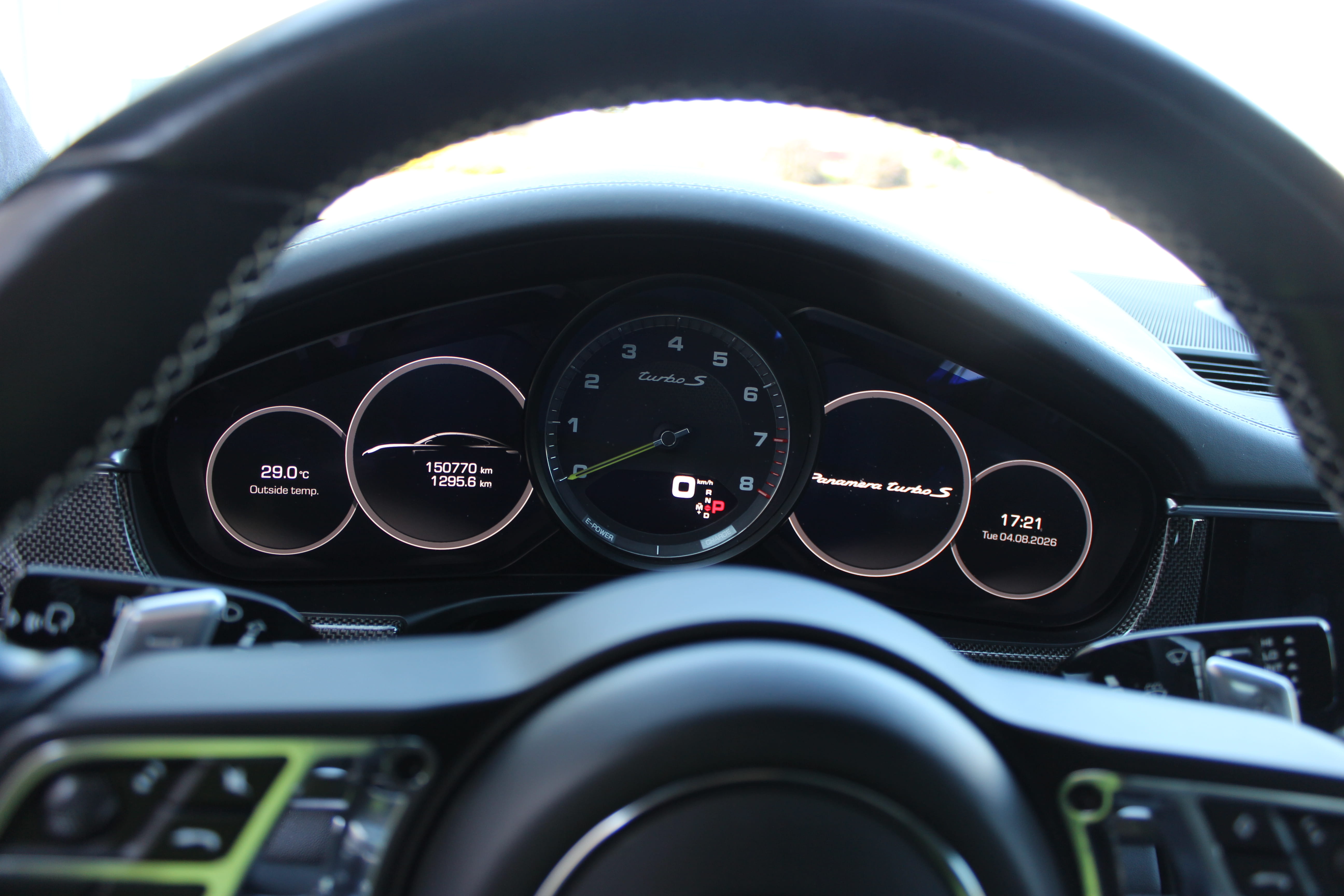 Снимка 8 от търг – 2019 PORSCHE PANAMERA TURBO S E-HYBRID AWD с VIN WP0AH2A77KL147292