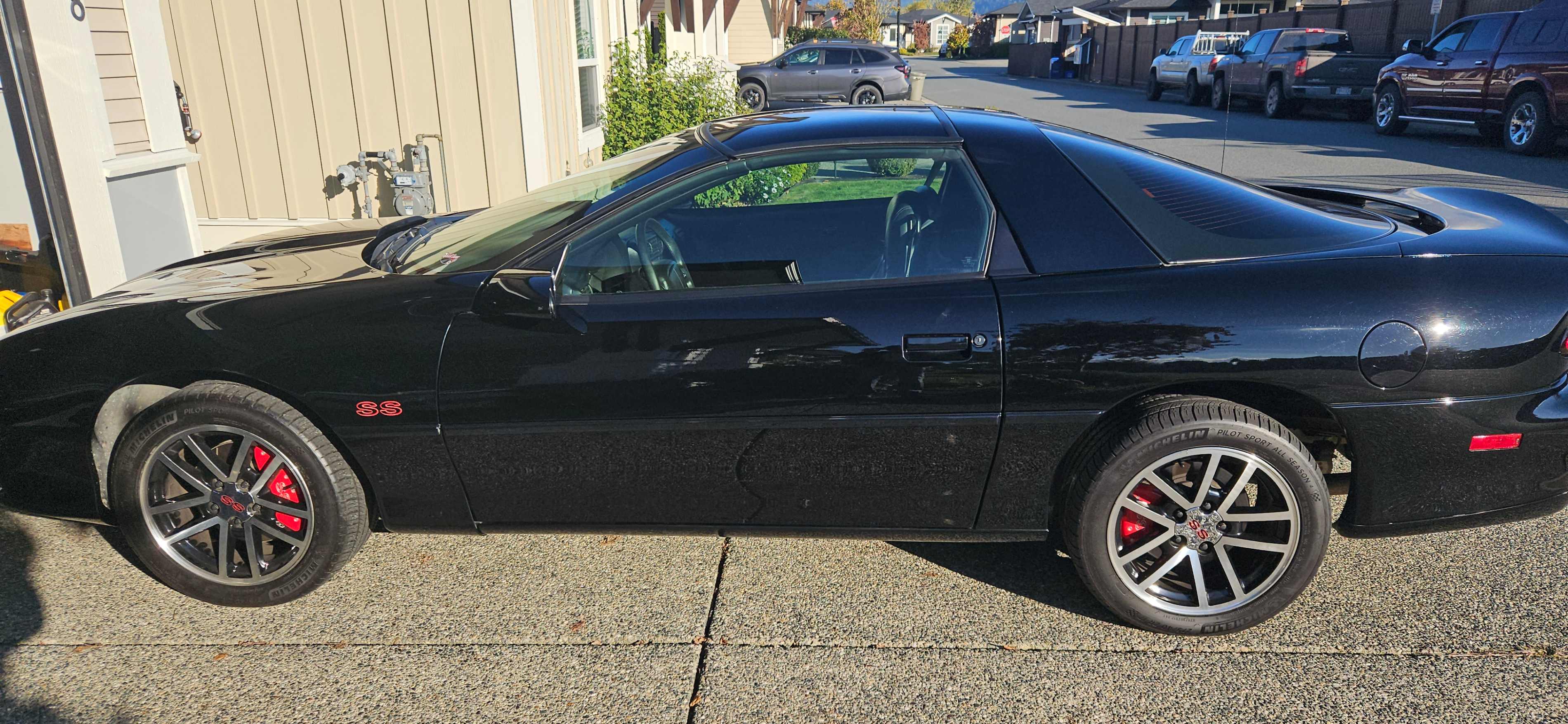 Снимка 2 от търг – 2002 CHEVROLET CAMARO Z28 с VIN 2G1FP22G722147468