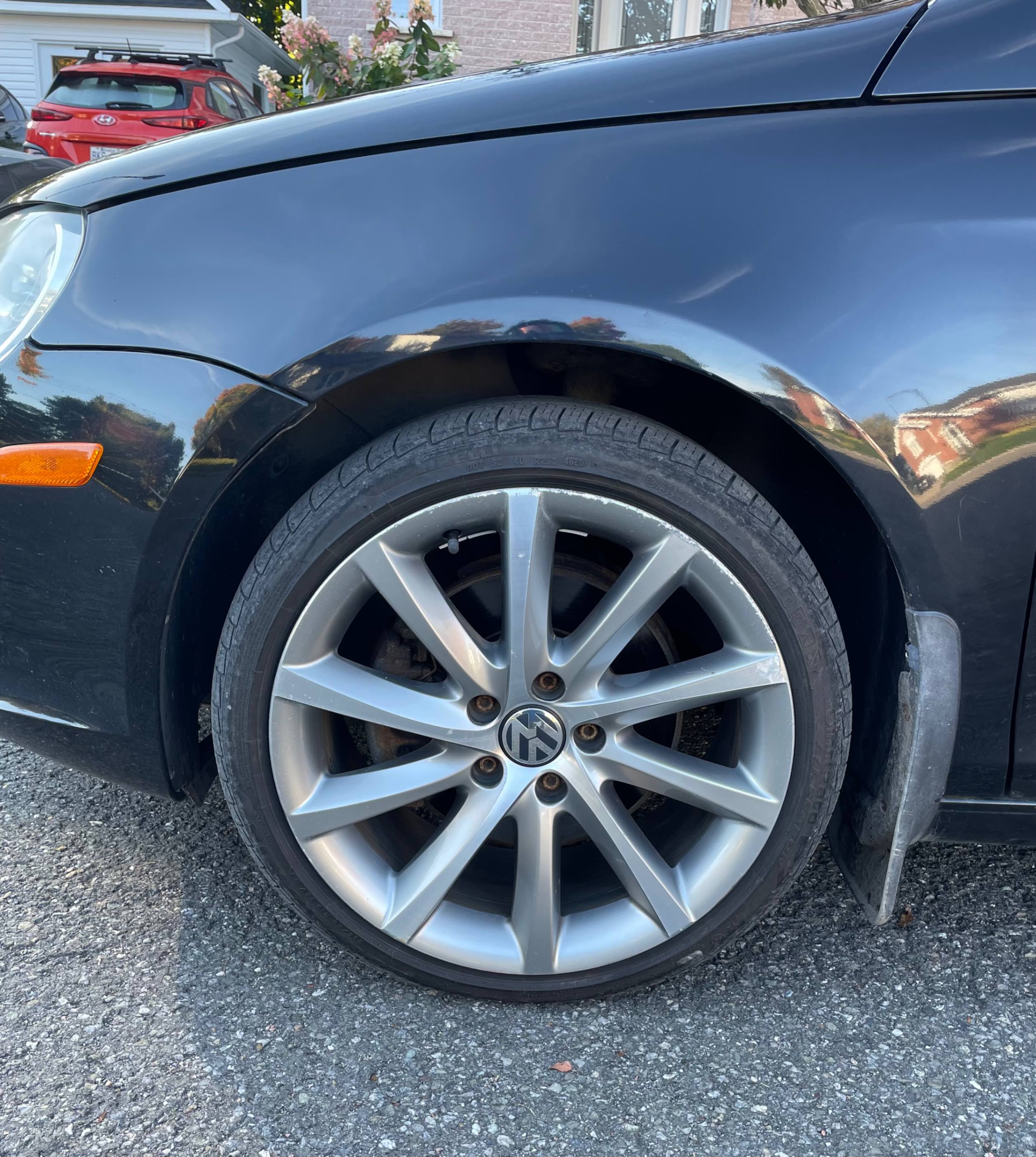 Photo 7 from auction – 2011 VOLKSWAGEN EOS HIGHLINE with VIN WVWHD7AH8BV003643