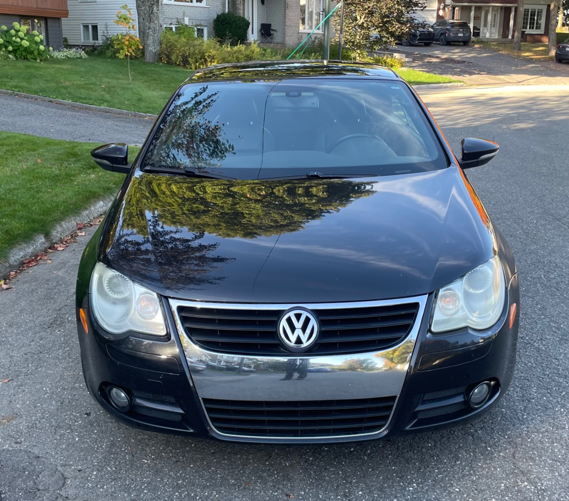 Photo 6 from auction – 2011 VOLKSWAGEN EOS HIGHLINE with VIN WVWHD7AH8BV003643