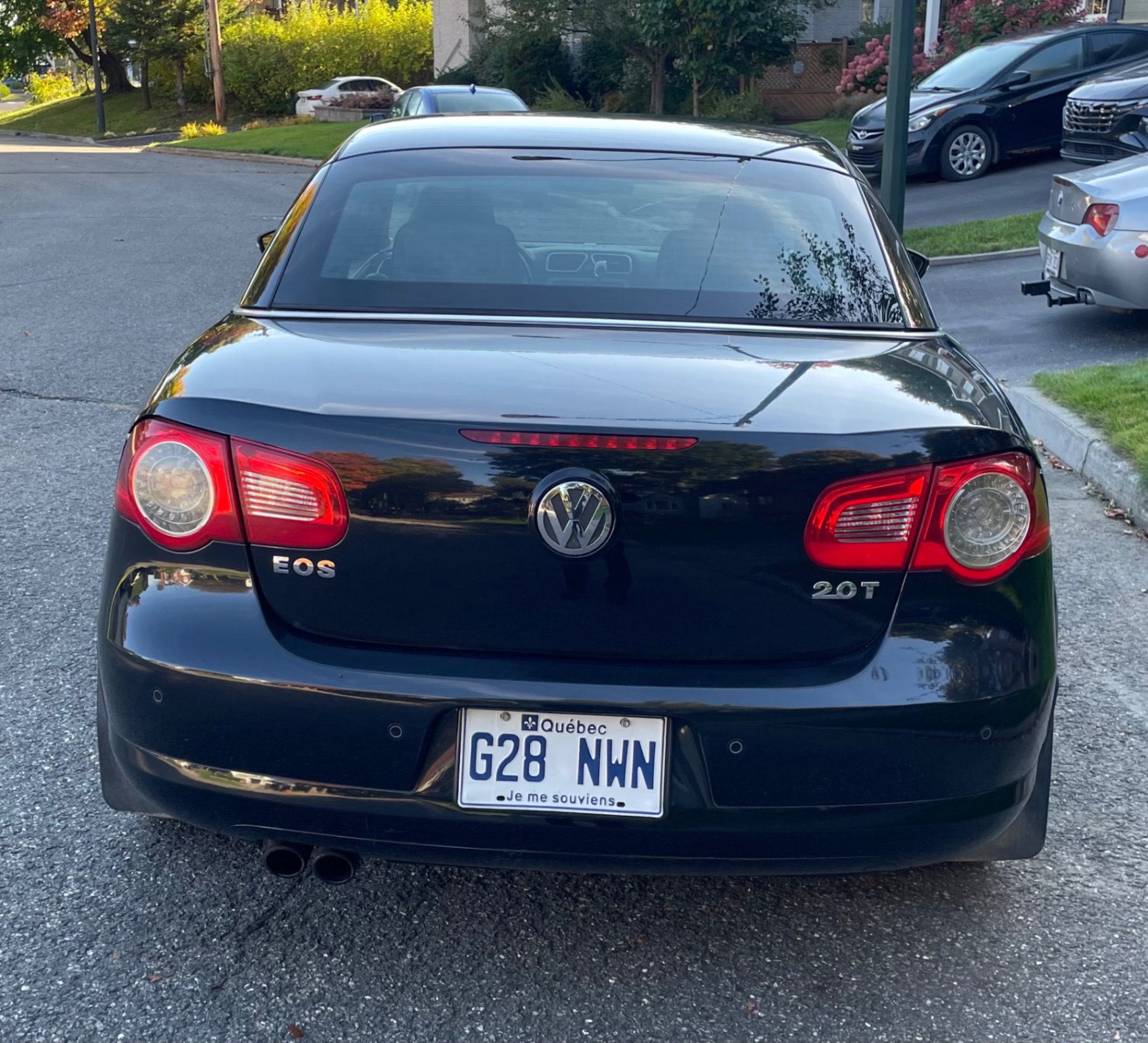 Photo 4 from auction – 2011 VOLKSWAGEN EOS HIGHLINE with VIN WVWHD7AH8BV003643