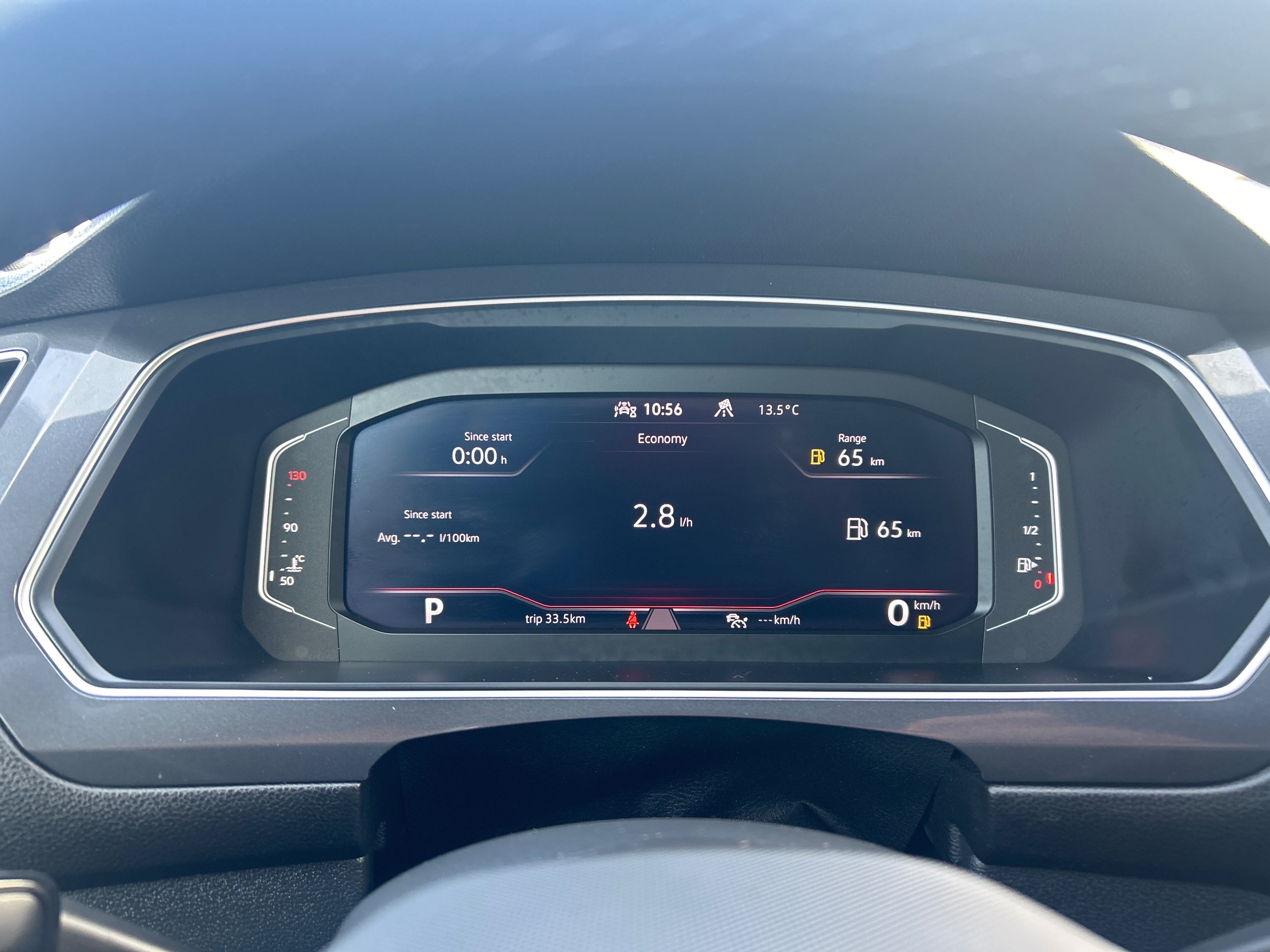 Снимка 8 от търг – 2024 VOLKSWAGEN TIGUAN COMFORTLINE R-LINE BLACK EDITION с VIN 3VV8B7AXXRM013285