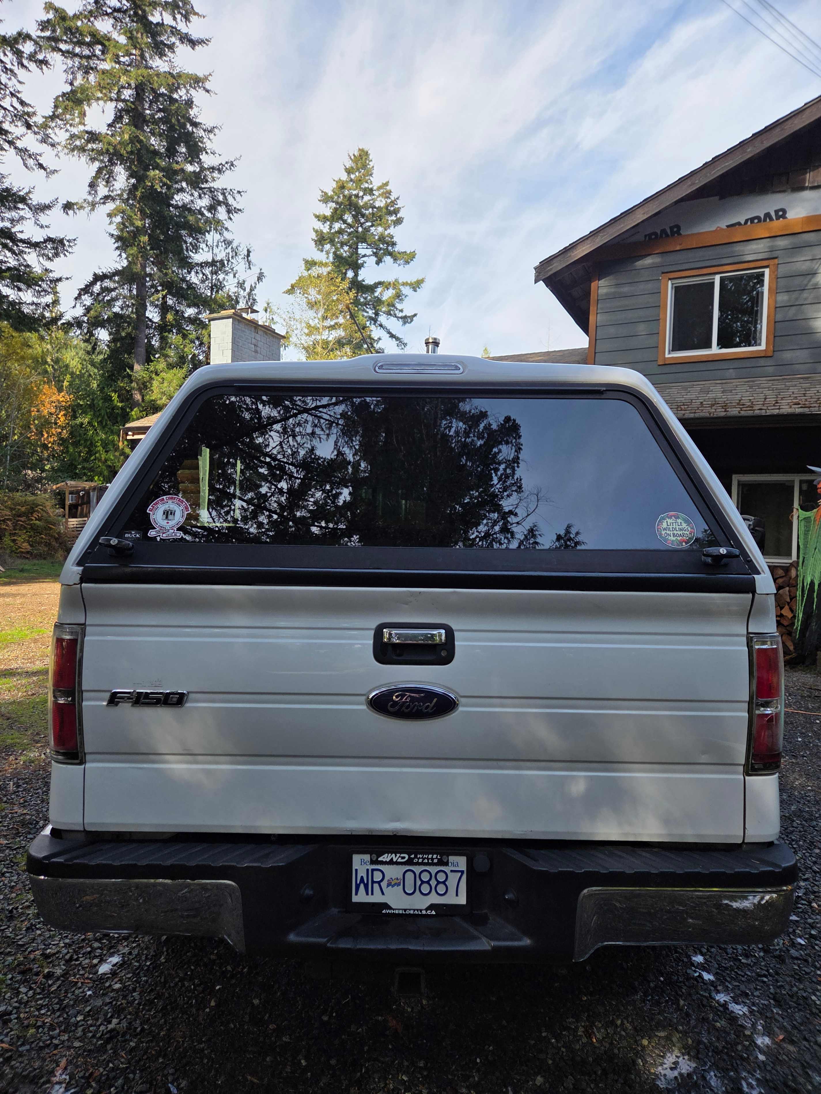 Снимка 4 от търг – 2013 FORD F-150 4WD SUPERCREW с VIN 1FTFW1ET4DKG29370