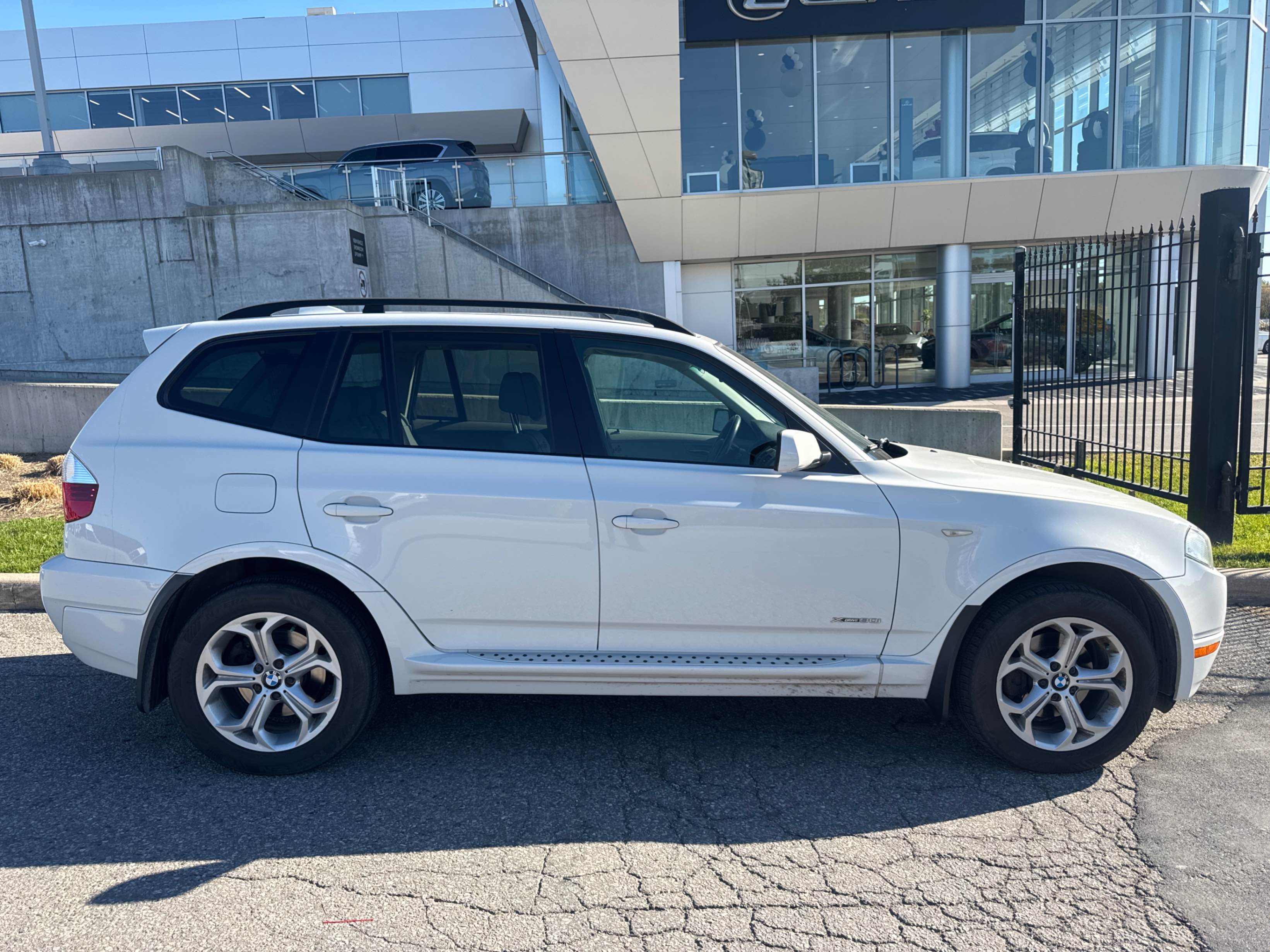 Снимка 3 от търг – 2009 BMW X3 30I с VIN WBXPC93479WJ27866