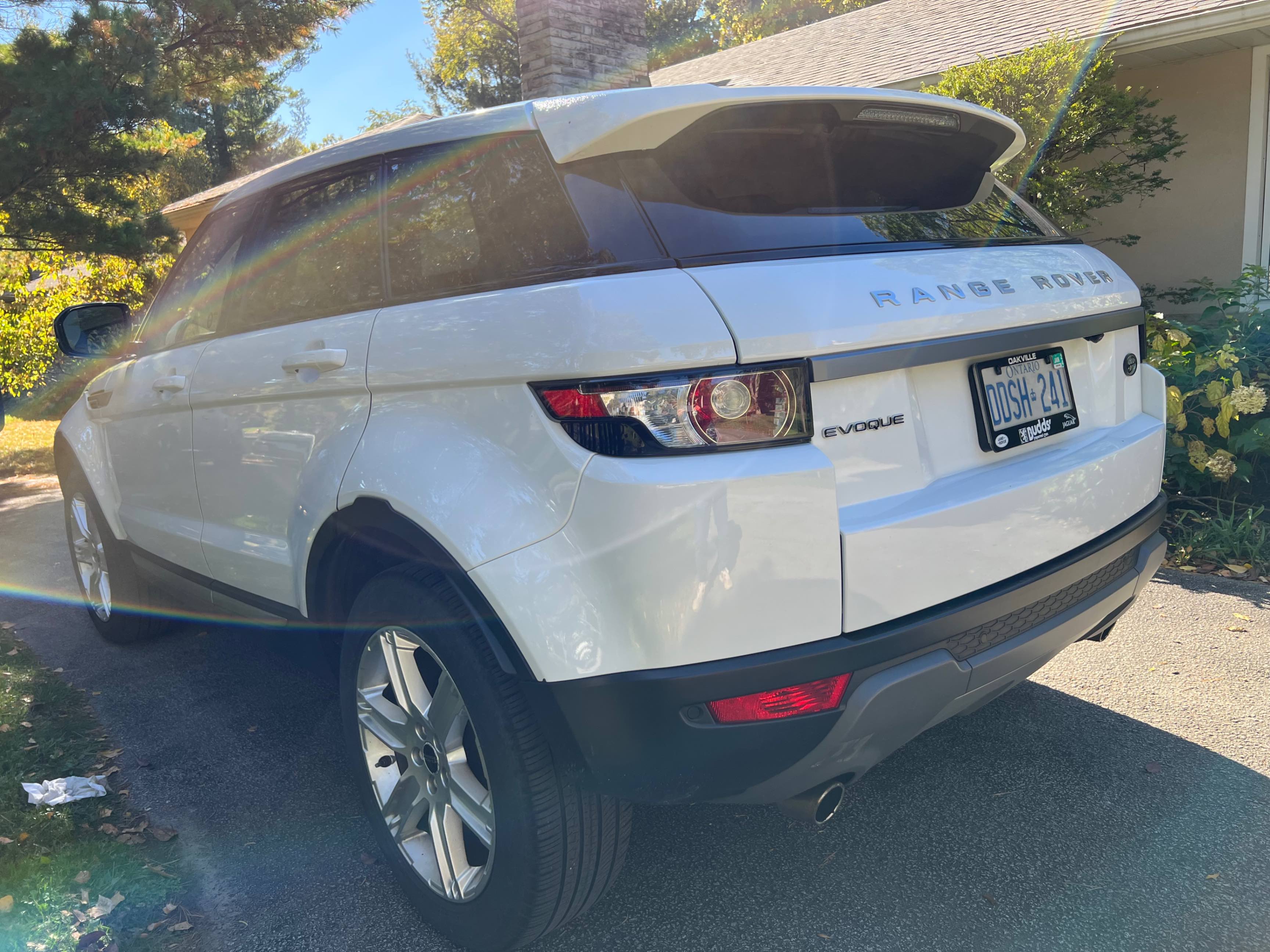 Photo 4 from auction – 2012 LAND ROVER RANGE ROVER EVOQUE PURE PREMIUM with VIN SALVR2BG9CH690881
