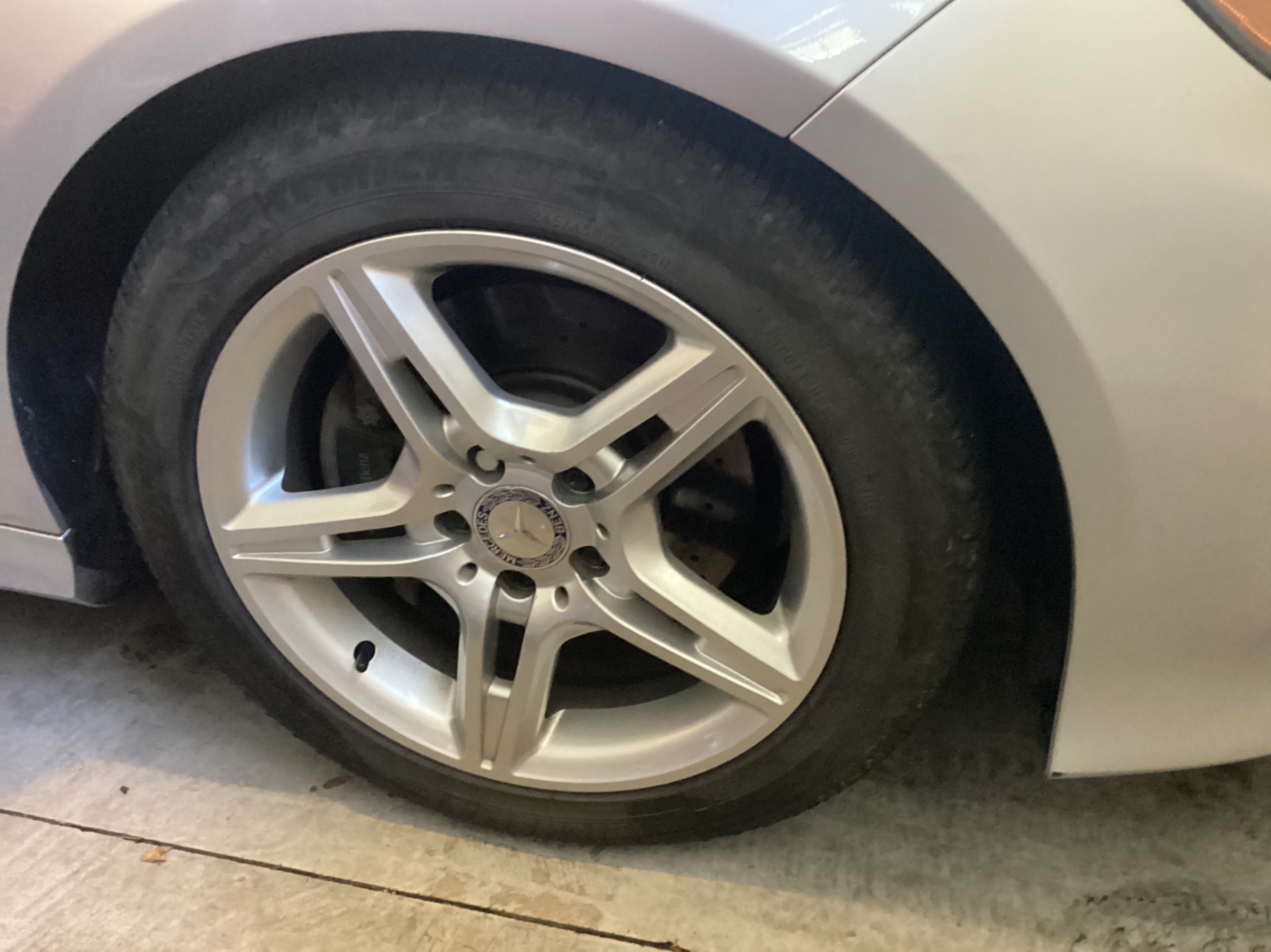 Photo 7 from auction – 2014 MERCEDES-BENZ E-CLASS E 250 BLUETEC with VIN WDDHF9HB3EB077023