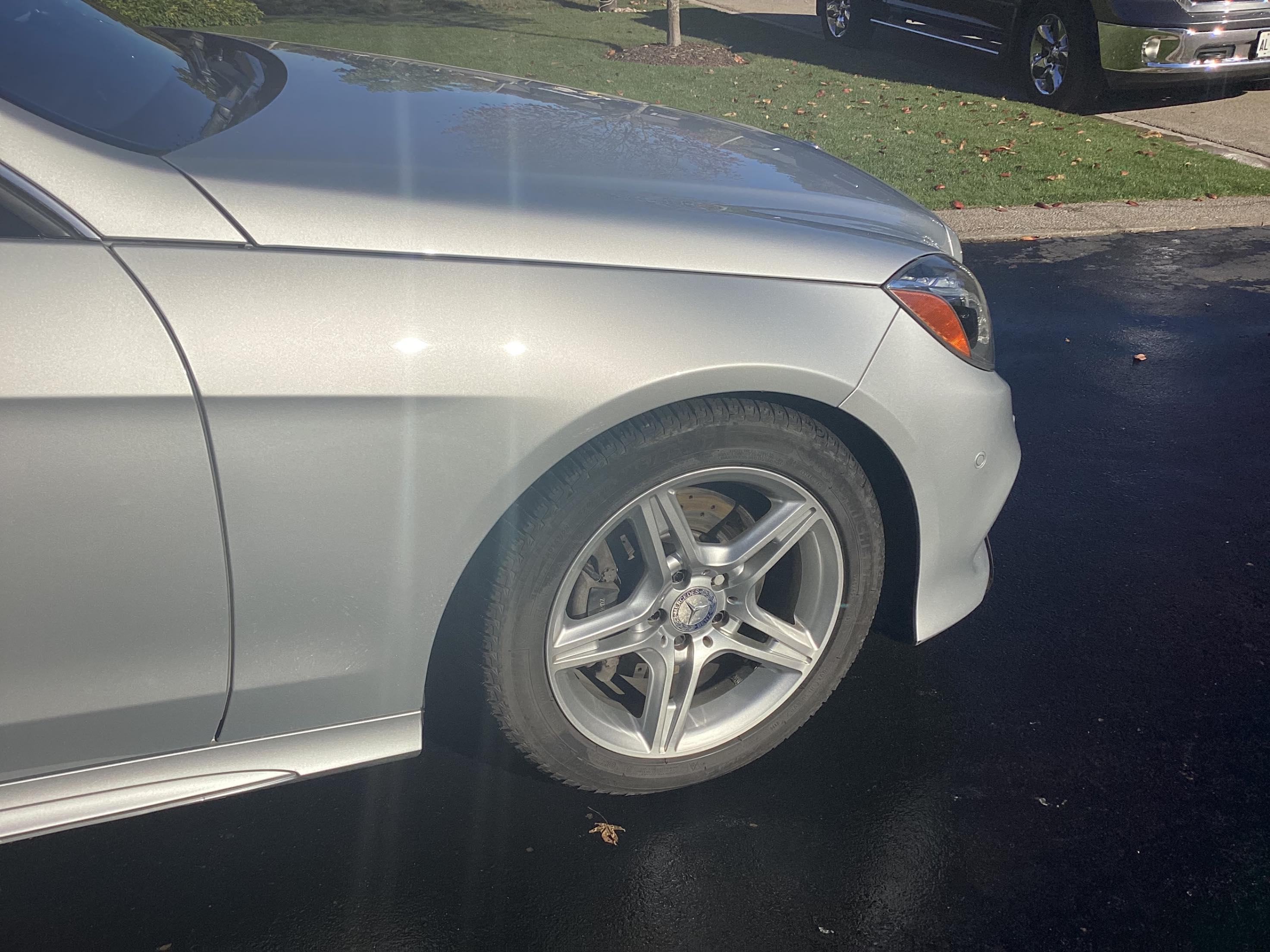 Photo 11 from auction – 2014 MERCEDES-BENZ E-CLASS E 250 BLUETEC with VIN WDDHF9HB3EB077023