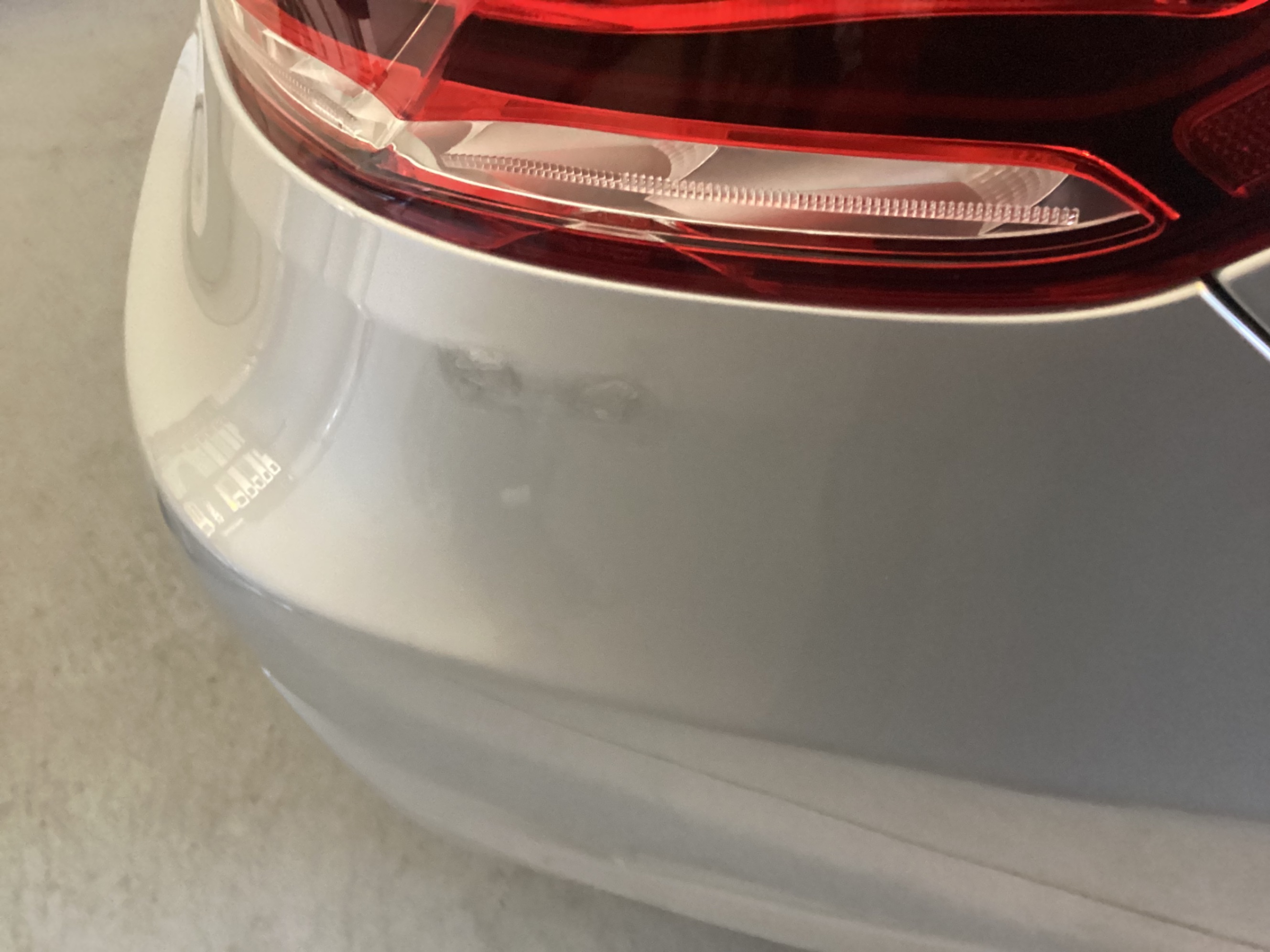 Photo 22 from auction – 2014 MERCEDES-BENZ E-CLASS E 250 BLUETEC with VIN WDDHF9HB3EB077023