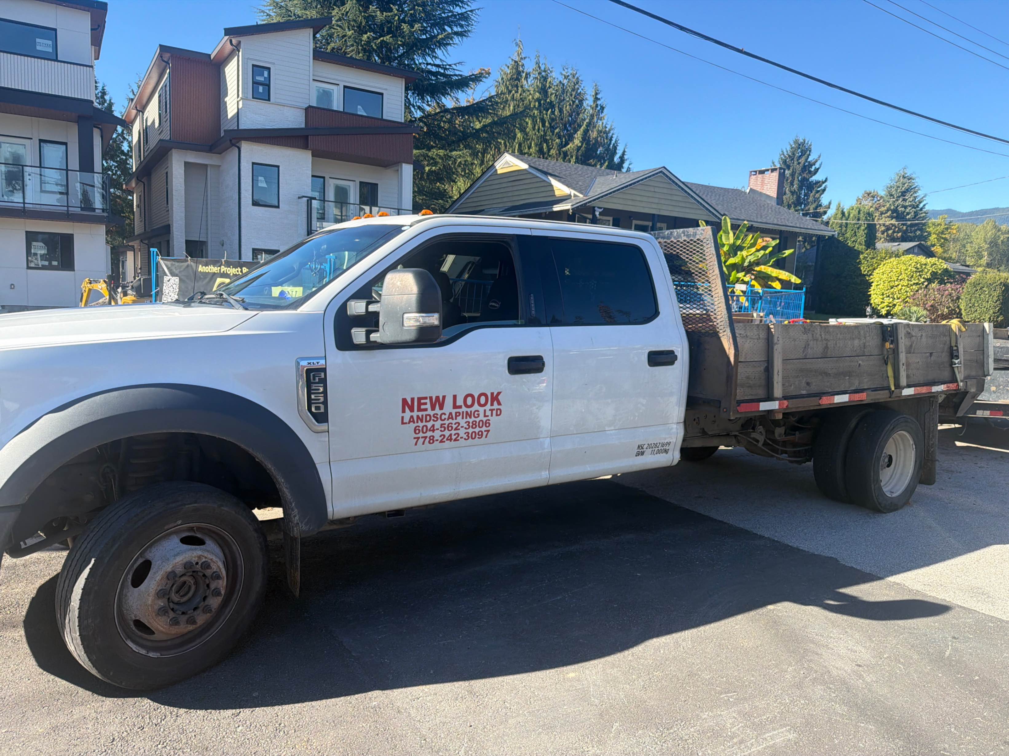 Снимка 2 от търг – 2019 FORD SUPER DUTY F-550 DRW 4WD CREW CAB WB CA с VIN 1FD0W5HY0KEF06743