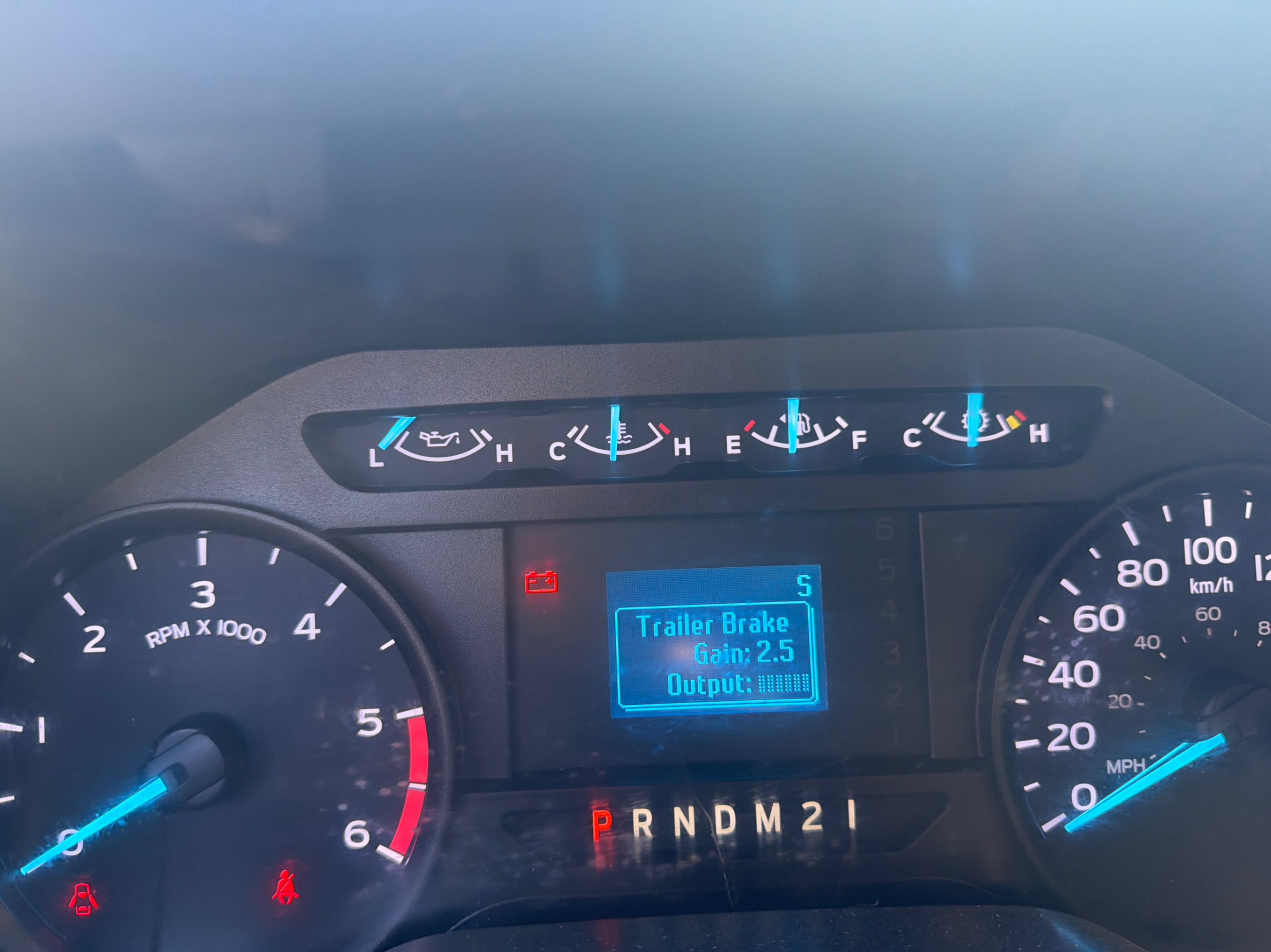 Снимка 8 от търг – 2019 FORD SUPER DUTY F-550 DRW 4WD CREW CAB WB CA с VIN 1FD0W5HY0KEF06743