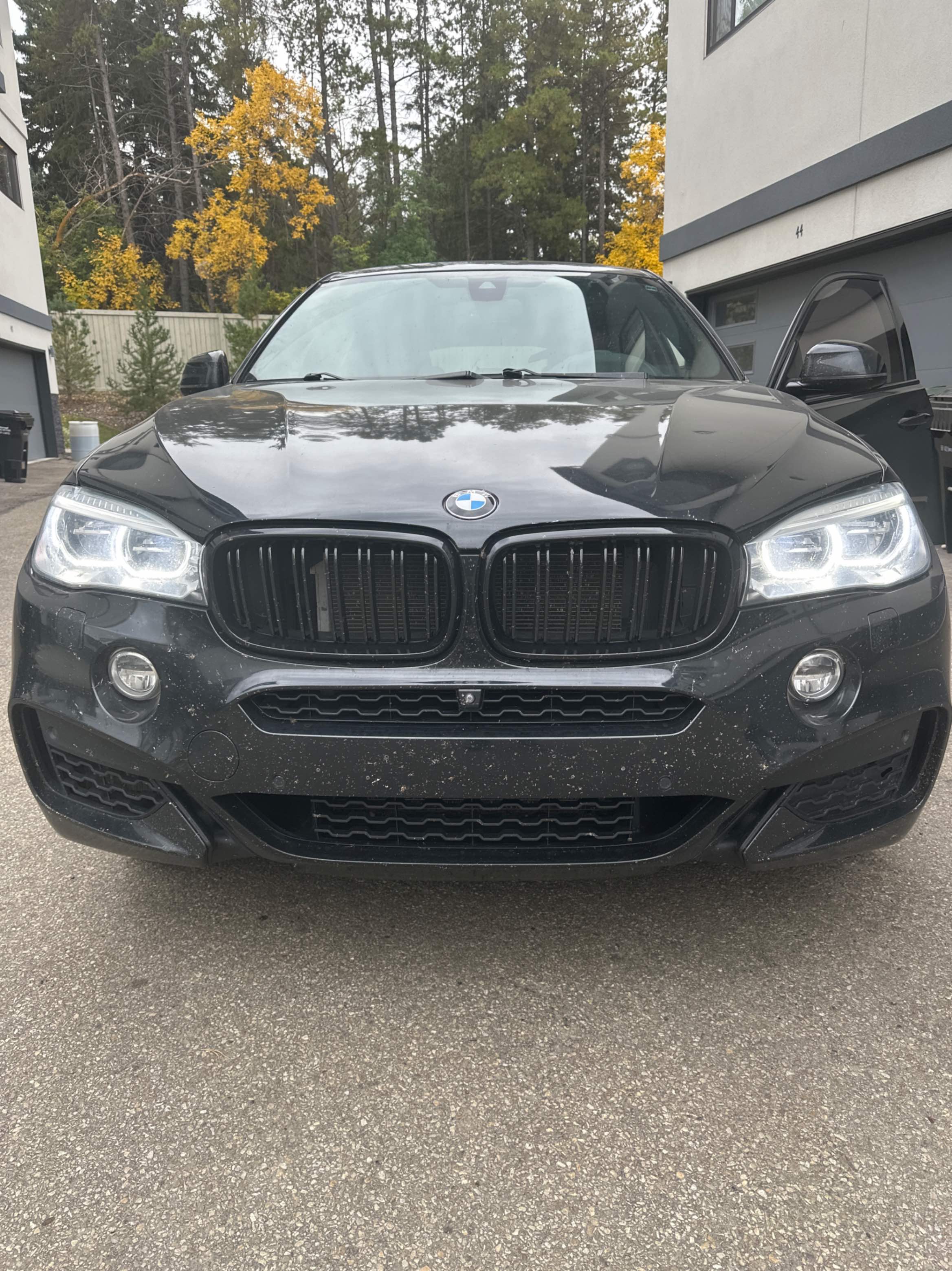 Снимка 6 от търг – 2016 BMW X6 XDRIVE50I с VIN 5UXKU6C51G0R33888