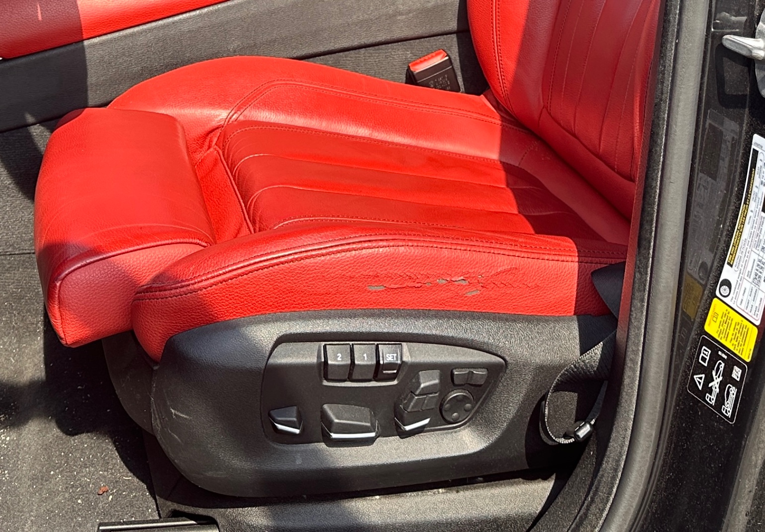Снимка 12 от търг – 2016 BMW X6 XDRIVE50I с VIN 5UXKU6C51G0R33888