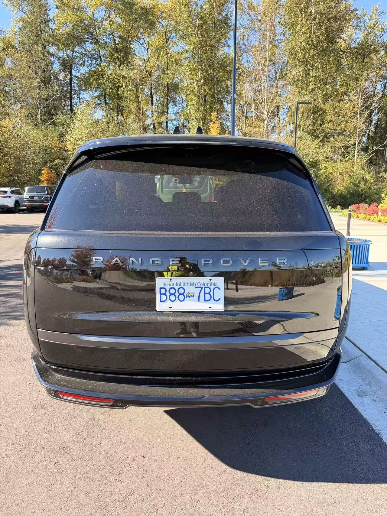 Снимка 4 от търг – 2025 LAND ROVER RANGE ROVER SE с VIN SALKP9F46SA304779